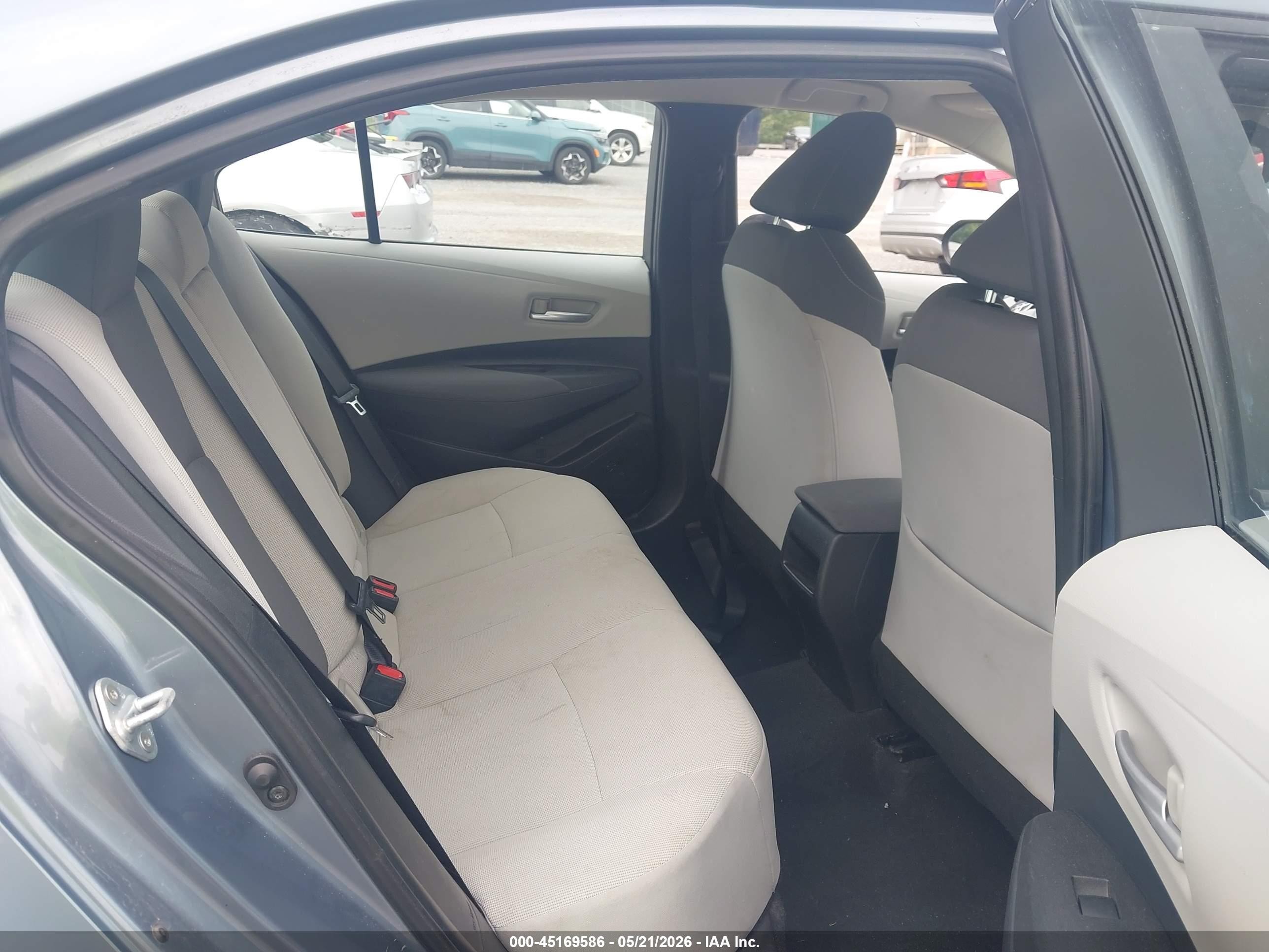 2021 Toyota Corolla Le Blue vin: 5YFEPMAE6MP213954
