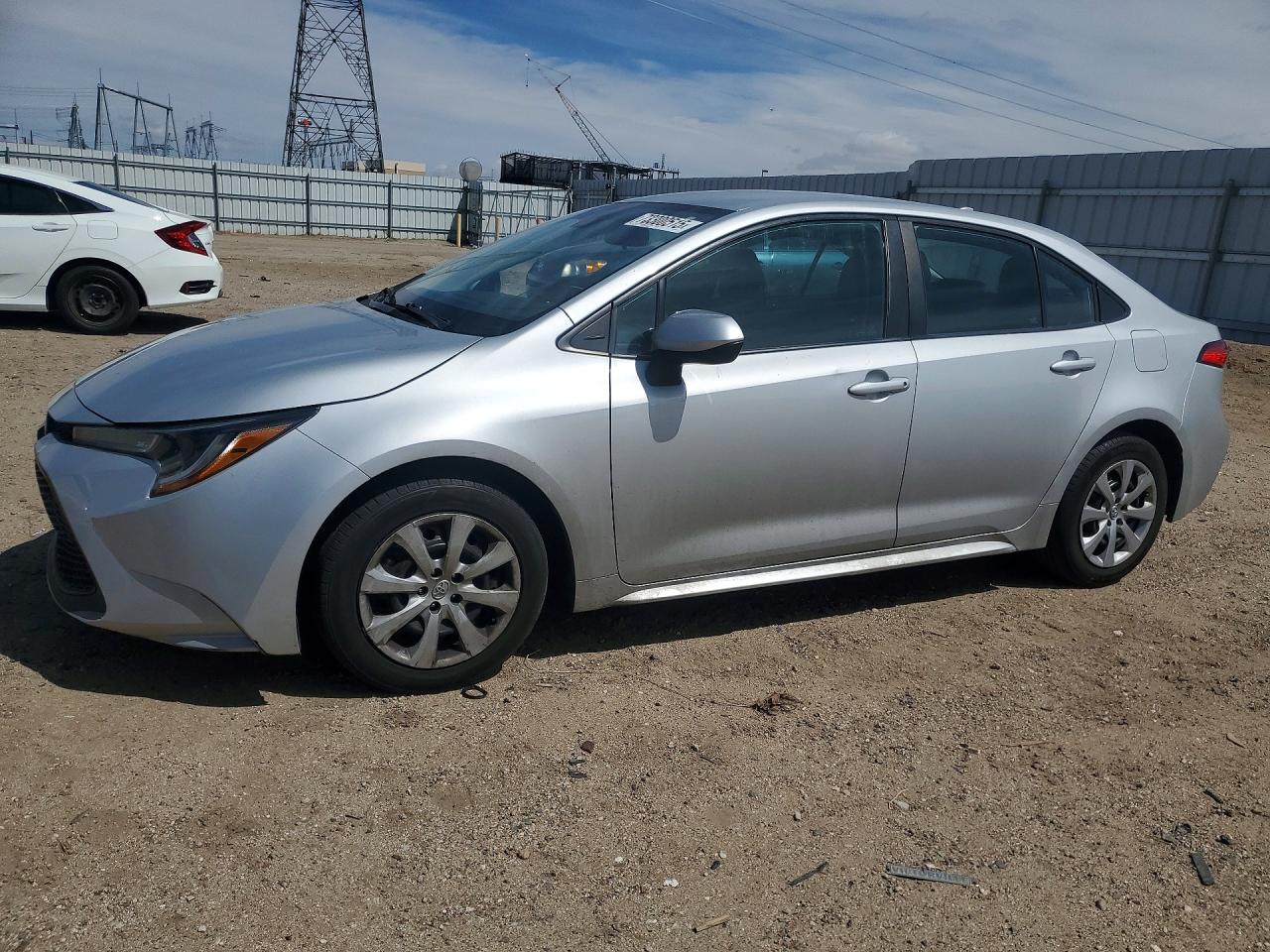 2022 Toyota Corolla Le Серебряный vin: 5YFEPMAE6NP333626