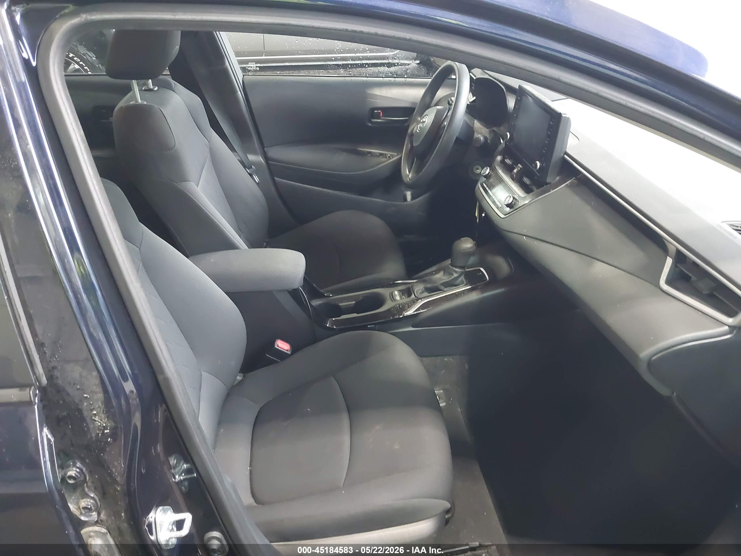 2022 Toyota Corolla Le Blue vin: 5YFEPMAE6NP340608