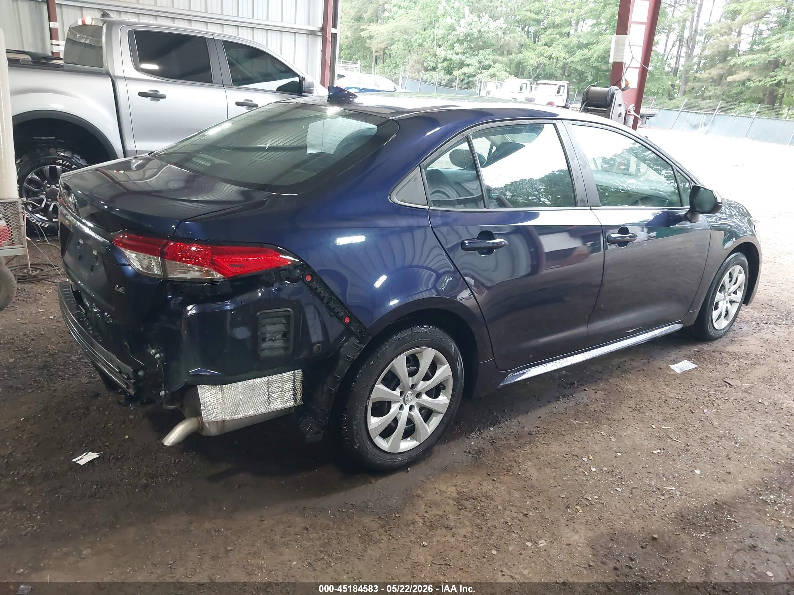 2022 Toyota Corolla Le Blue vin: 5YFEPMAE6NP340608