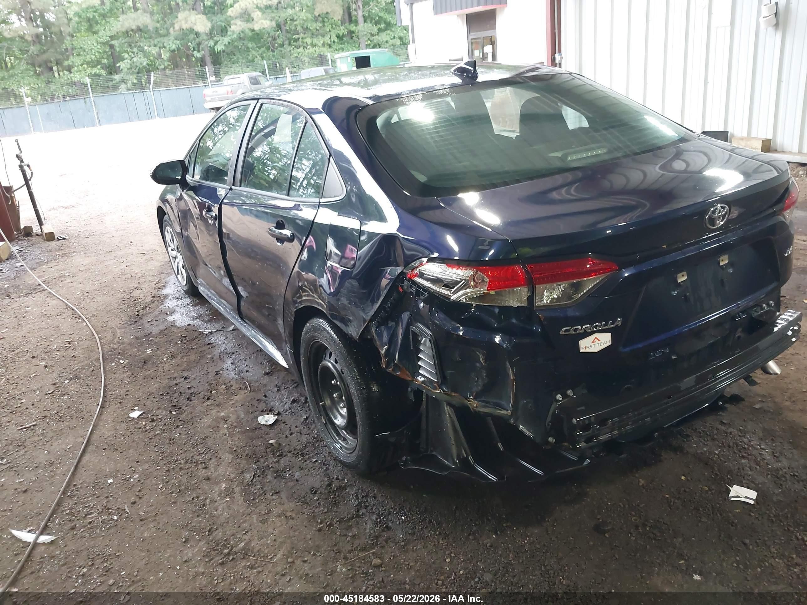 2022 Toyota Corolla Le Blue vin: 5YFEPMAE6NP340608