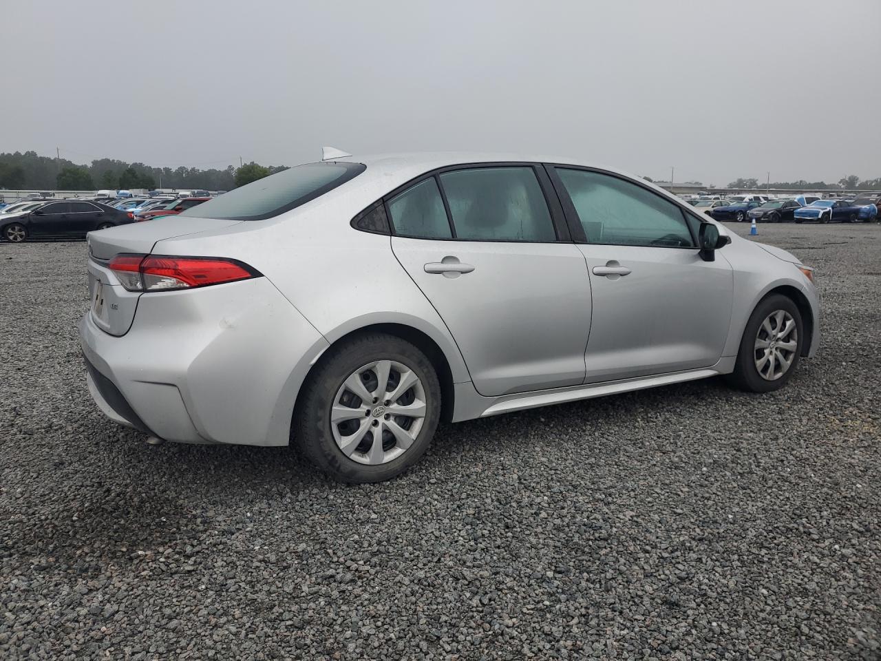 2021 Toyota Corolla Le Silver vin: 5YFEPMAE7MP166840