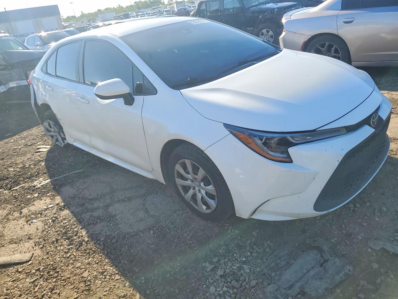 2021 Toyota Corolla Le White vin: 5YFEPMAE7MP232979