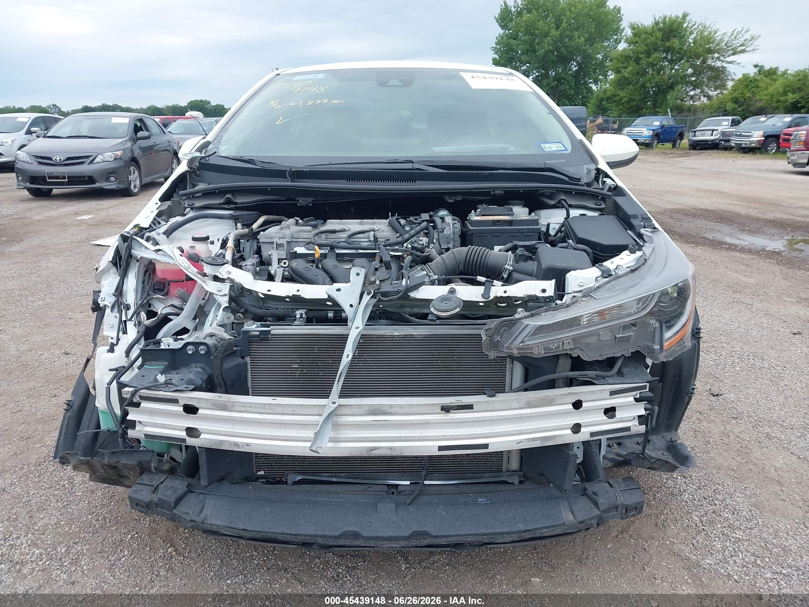 2022 Toyota Corolla Le White vin: 5YFEPMAE7NP275705