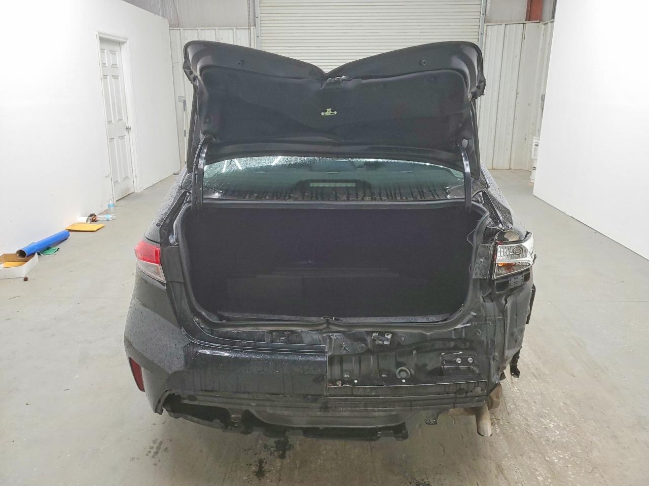 2022 Toyota Corolla Le Black vin: 5YFEPMAE7NP297123