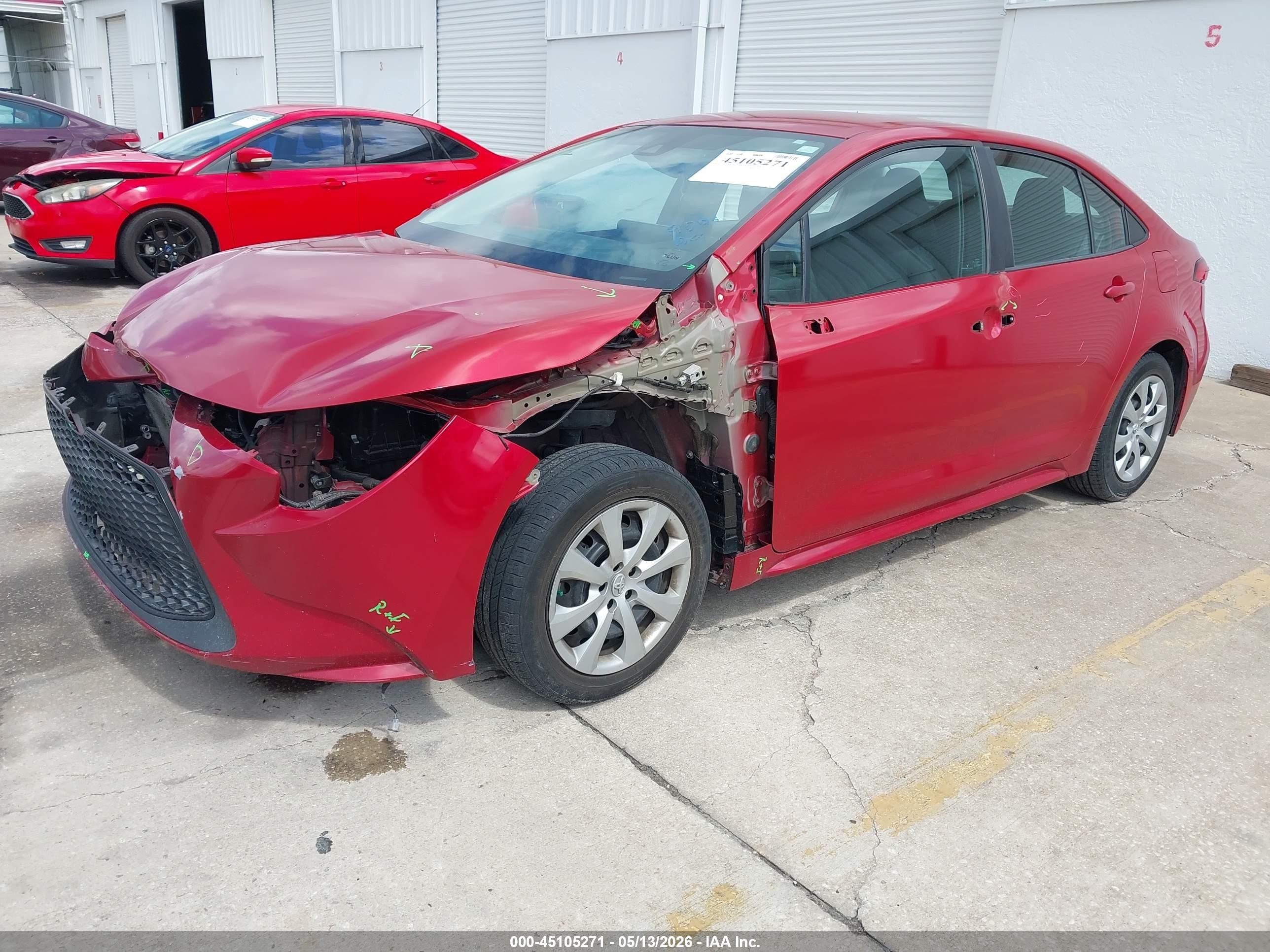 2021 Toyota Corolla Le Red vin: 5YFEPMAE9MP201281