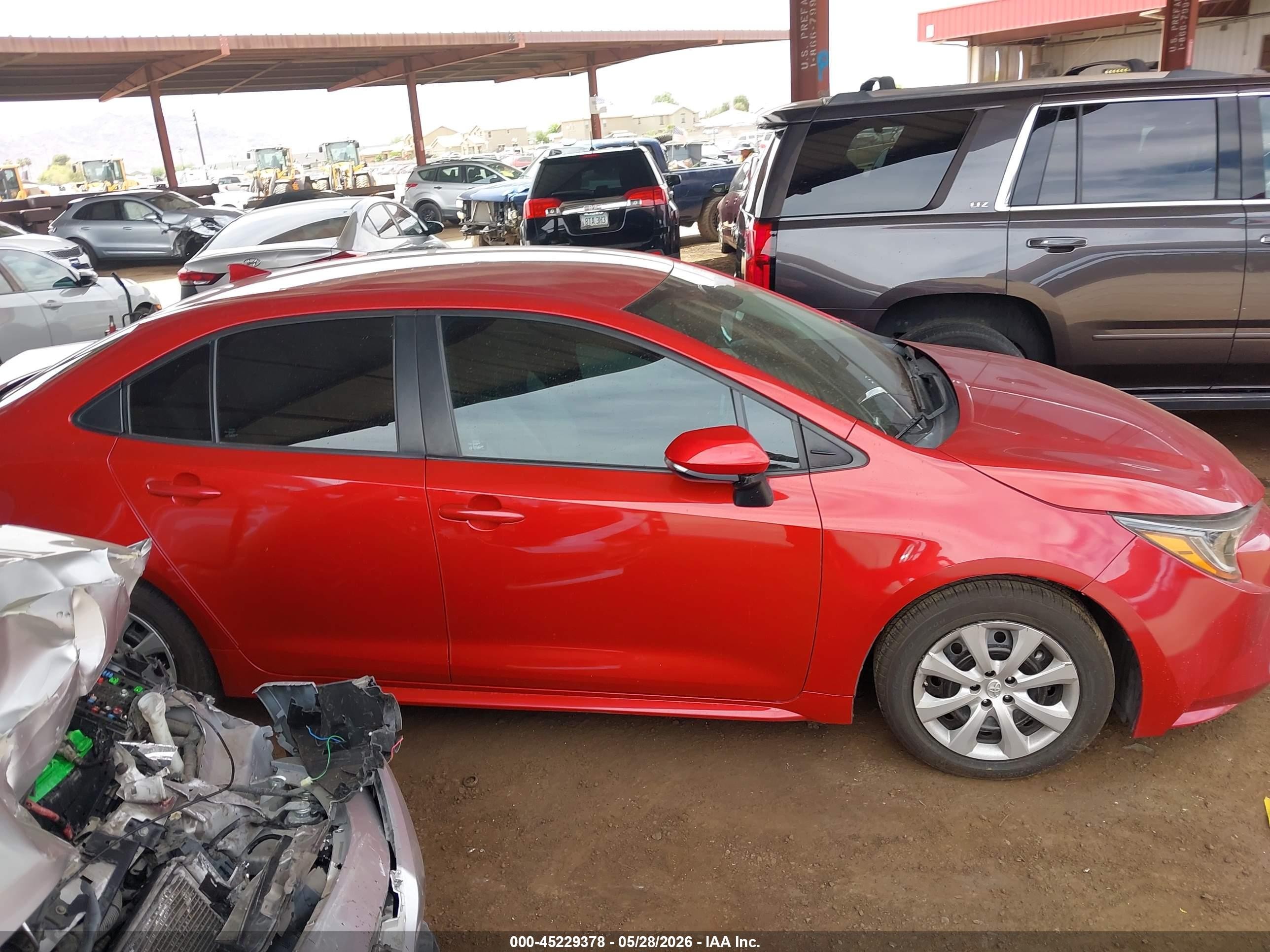 2021 Toyota Corolla Le Red vin: 5YFEPMAE9MP229100