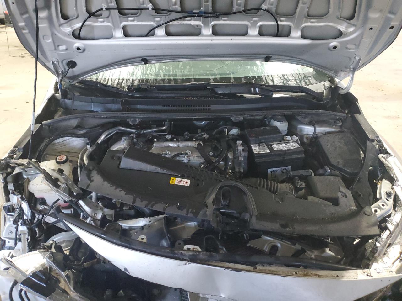 2021 Toyota Corolla Le Silver vin: 5YFEPMAE9MP260833 Damage: Left Baffle, Kinked, > 12 Inches