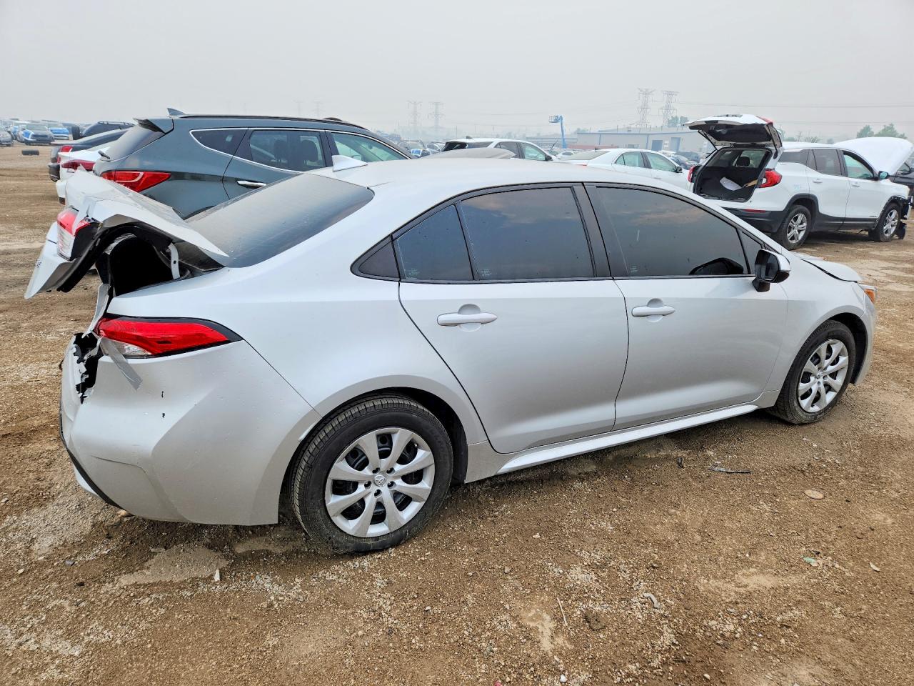 2022 Toyota Corolla Le Silver vin: 5YFEPMAE9NP299729