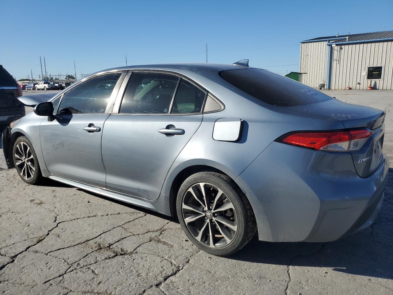 2020 Toyota Corolla Le Silver vin: 5YFEPRAE1LP011230