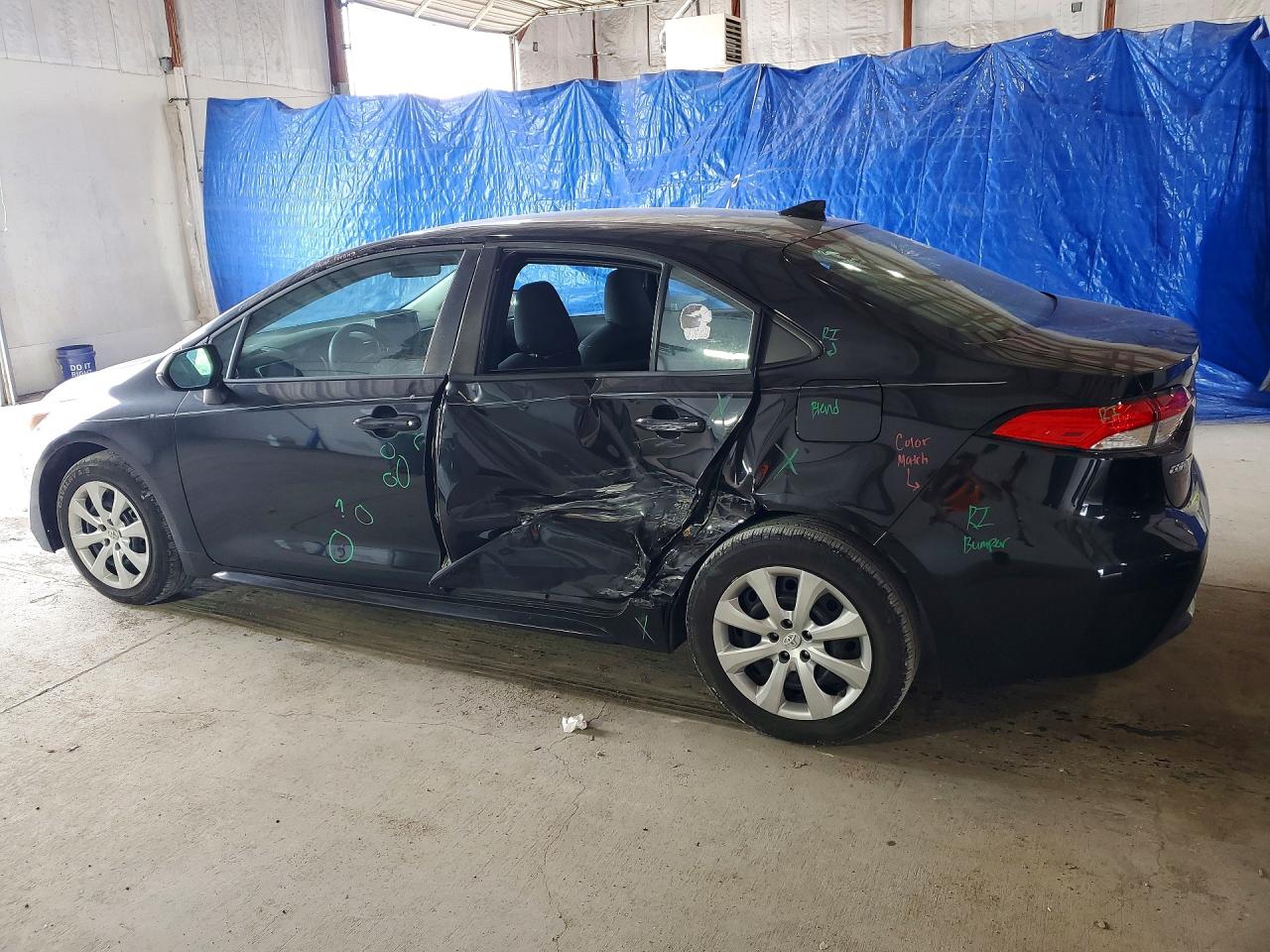2020 Toyota Corolla Le Black vin: 5YFEPRAE2LP080671