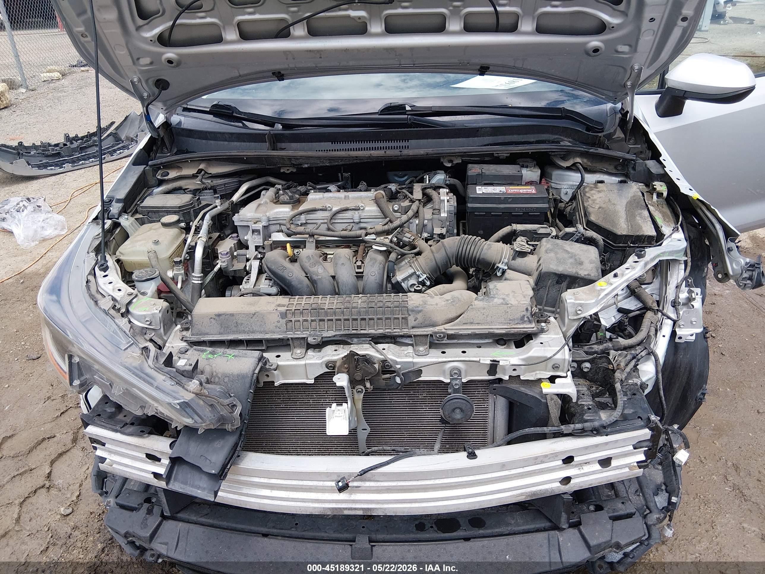 2020 Toyota Corolla Le Silver vin: 5YFEPRAE3LP059263