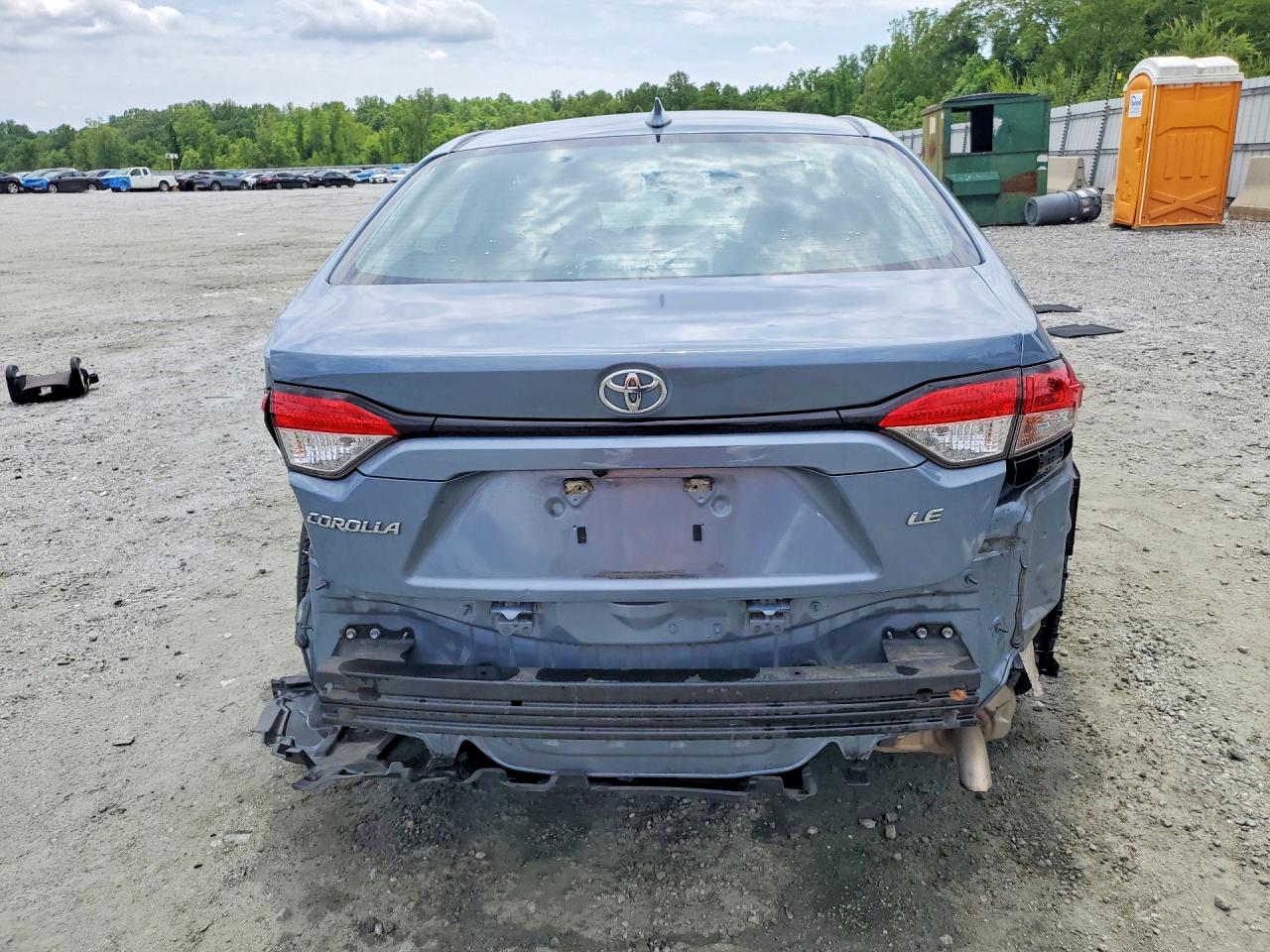 2020 Toyota Corolla Le Blue vin: 5YFEPRAE3LP108493