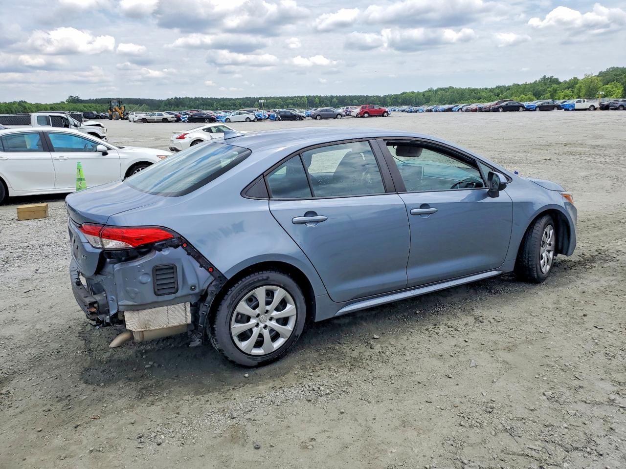 2020 Toyota Corolla Le Blue vin: 5YFEPRAE3LP108493