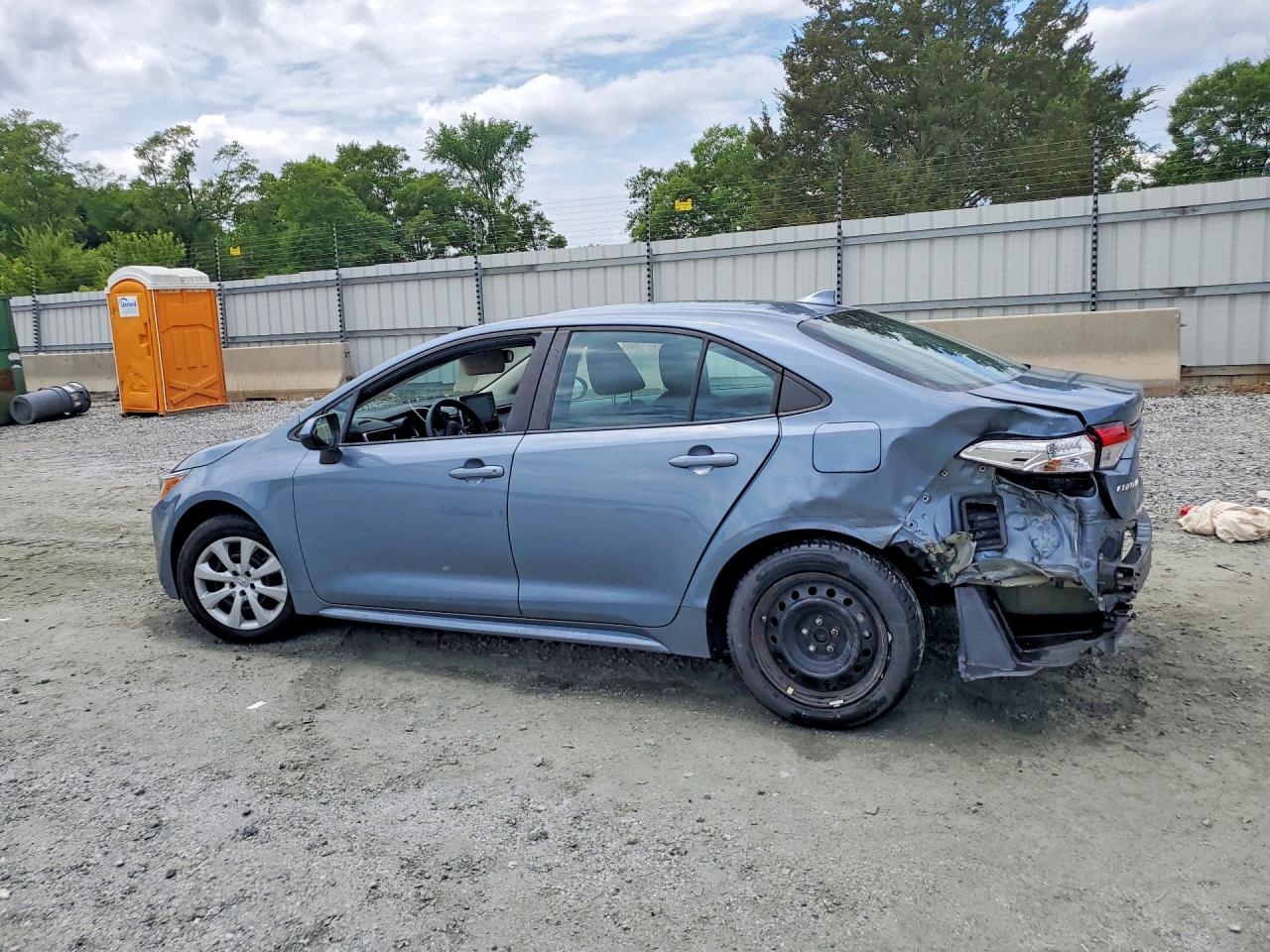 2020 Toyota Corolla Le Blue vin: 5YFEPRAE3LP108493