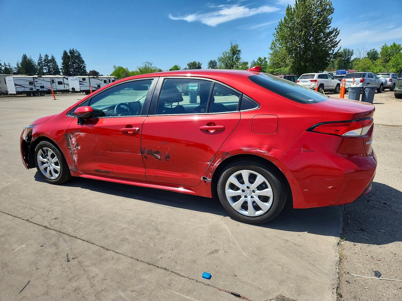2020 Toyota Corolla Le Red vin: 5YFEPRAE5LP139051