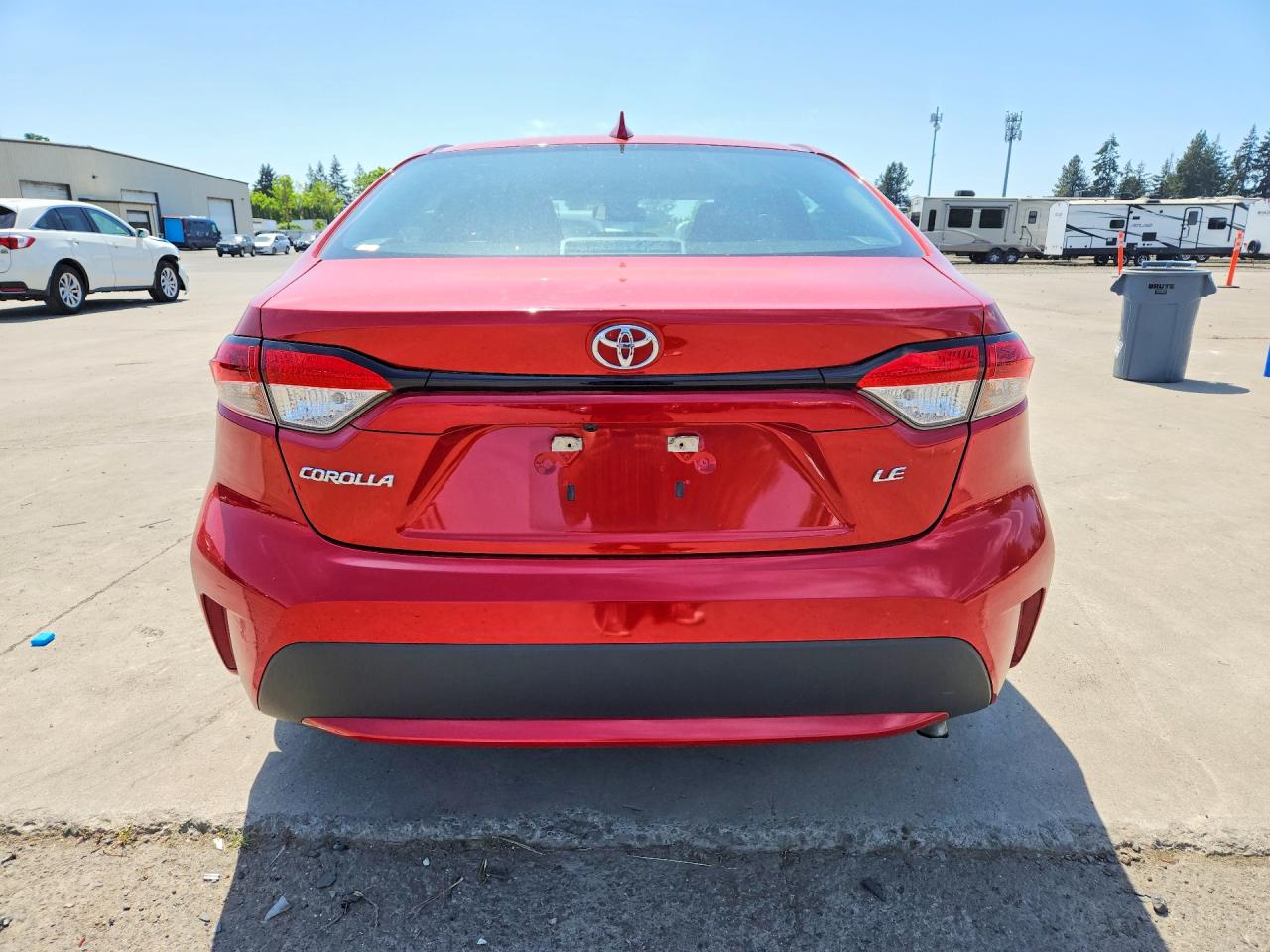 2020 Toyota Corolla Le Red vin: 5YFEPRAE5LP139051