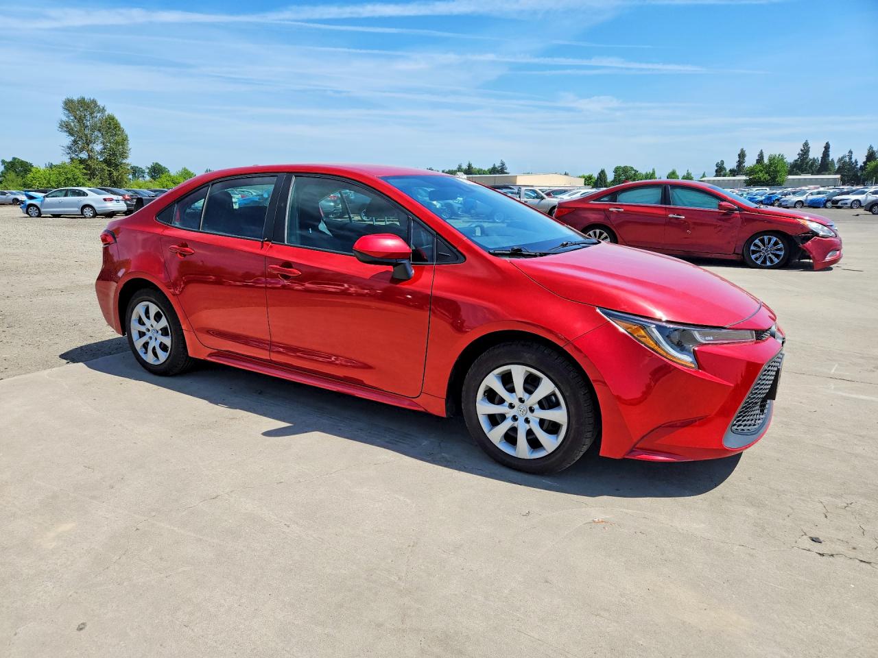2020 Toyota Corolla Le Red vin: 5YFEPRAE5LP139051