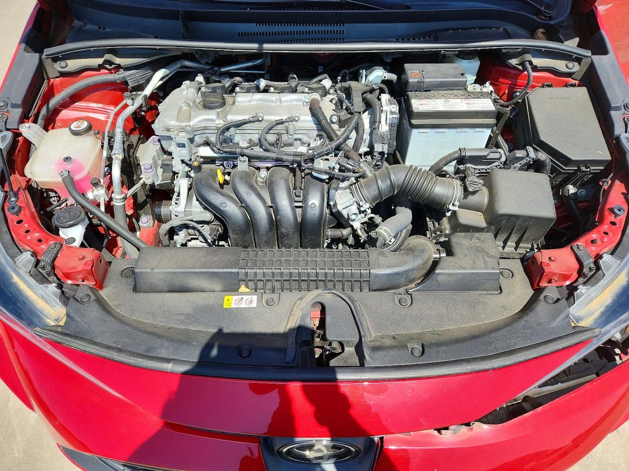 2020 Toyota Corolla Le Red vin: 5YFEPRAE5LP139051