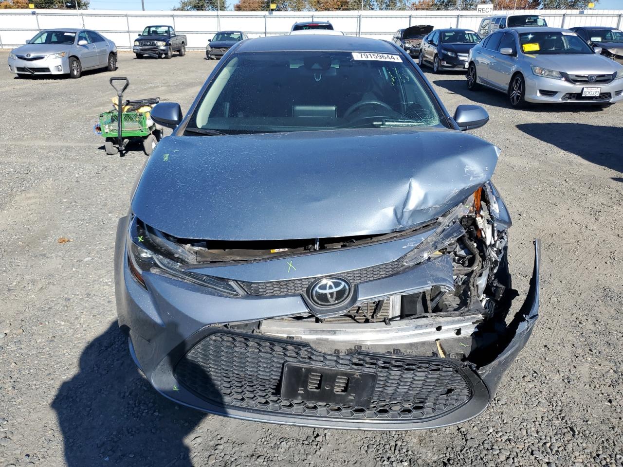 2020 Toyota Corolla Le Blue vin: 5YFEPRAE8LP028638