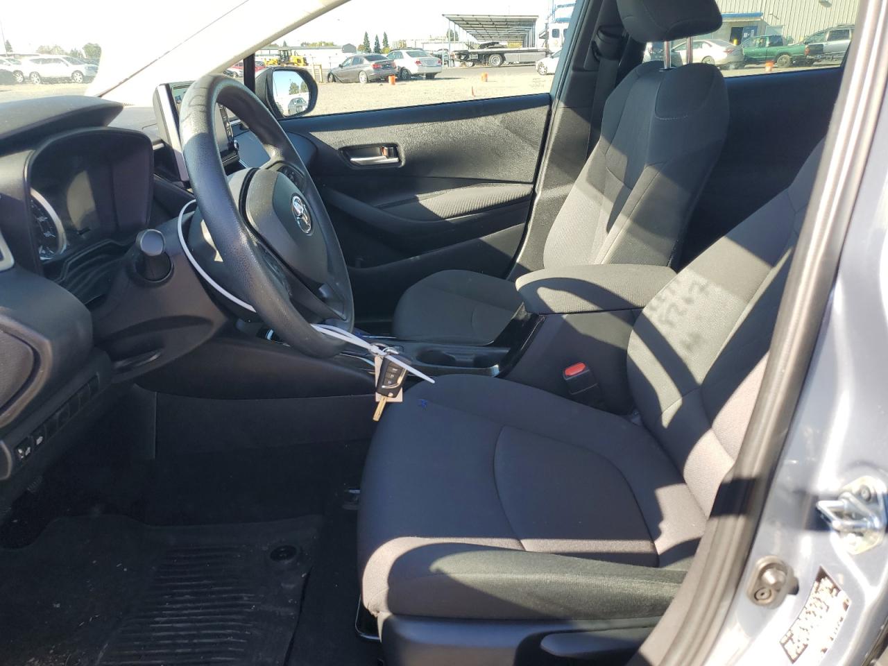 2020 Toyota Corolla Le Blue vin: 5YFEPRAE8LP028638