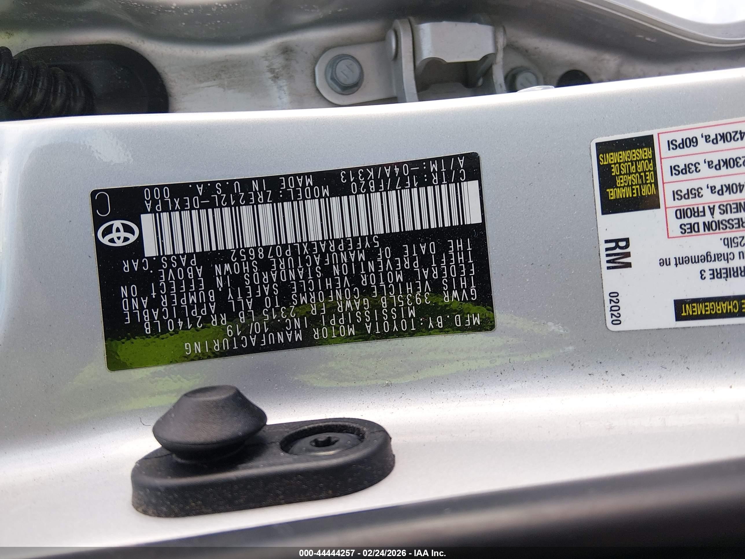 2020 Toyota Corolla Le Silver vin: 5YFEPRAEXLP078652