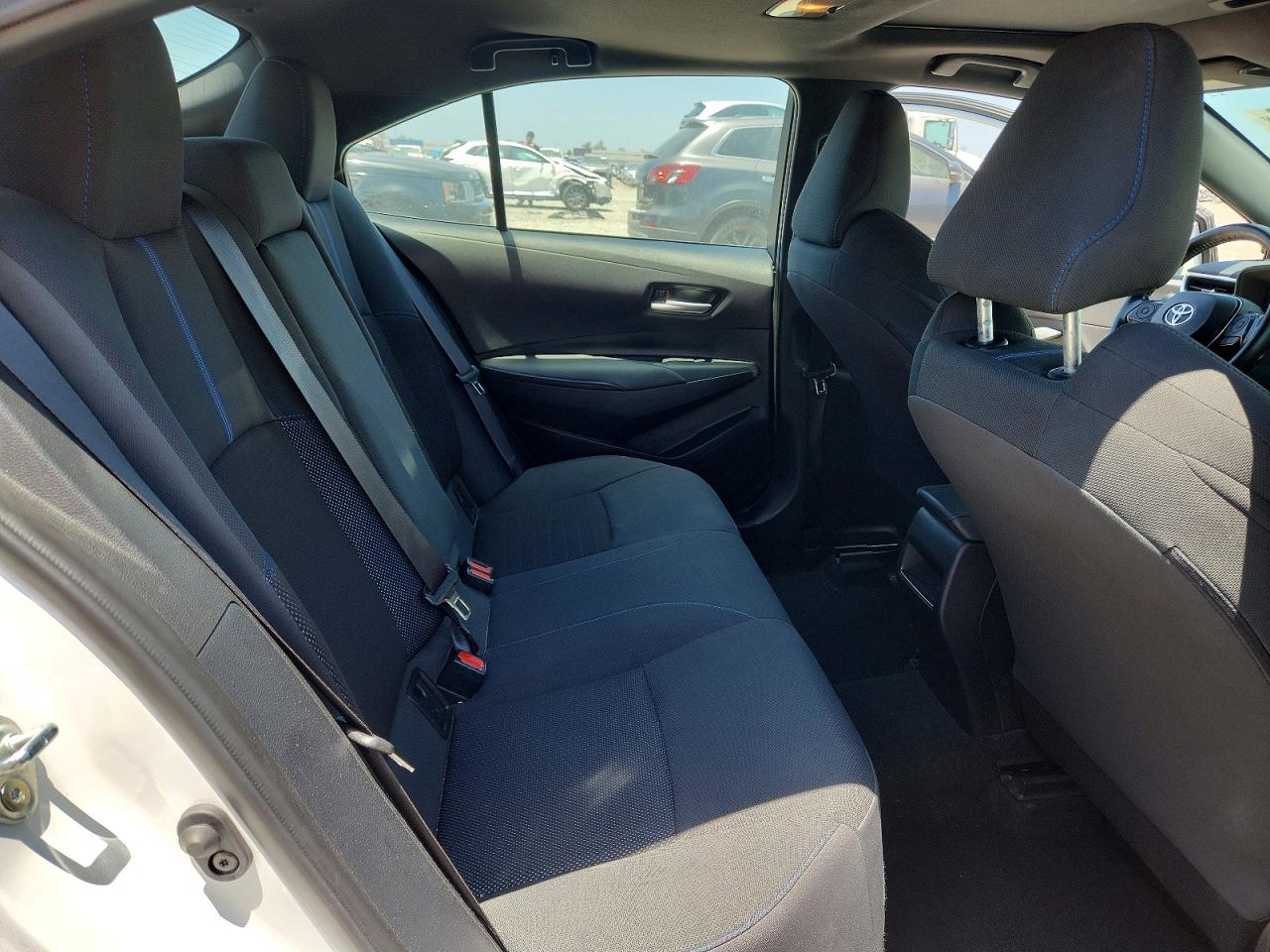 2022 Toyota Corolla Se White vin: 5YFP4MCE1NP129508