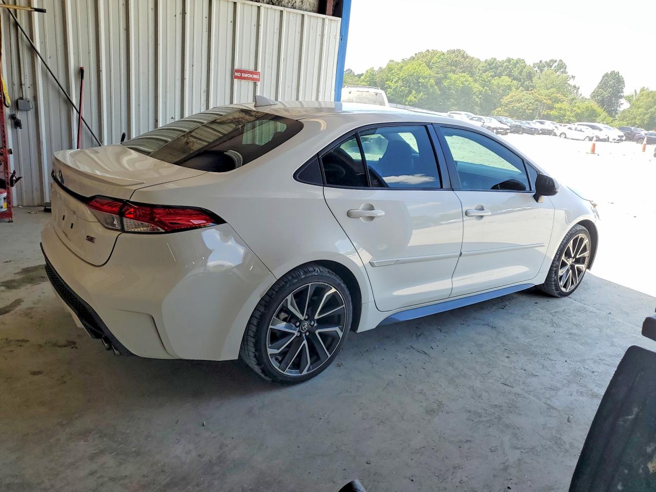 2022 Toyota Corolla Se Белый vin: 5YFP4MCE3NP136489