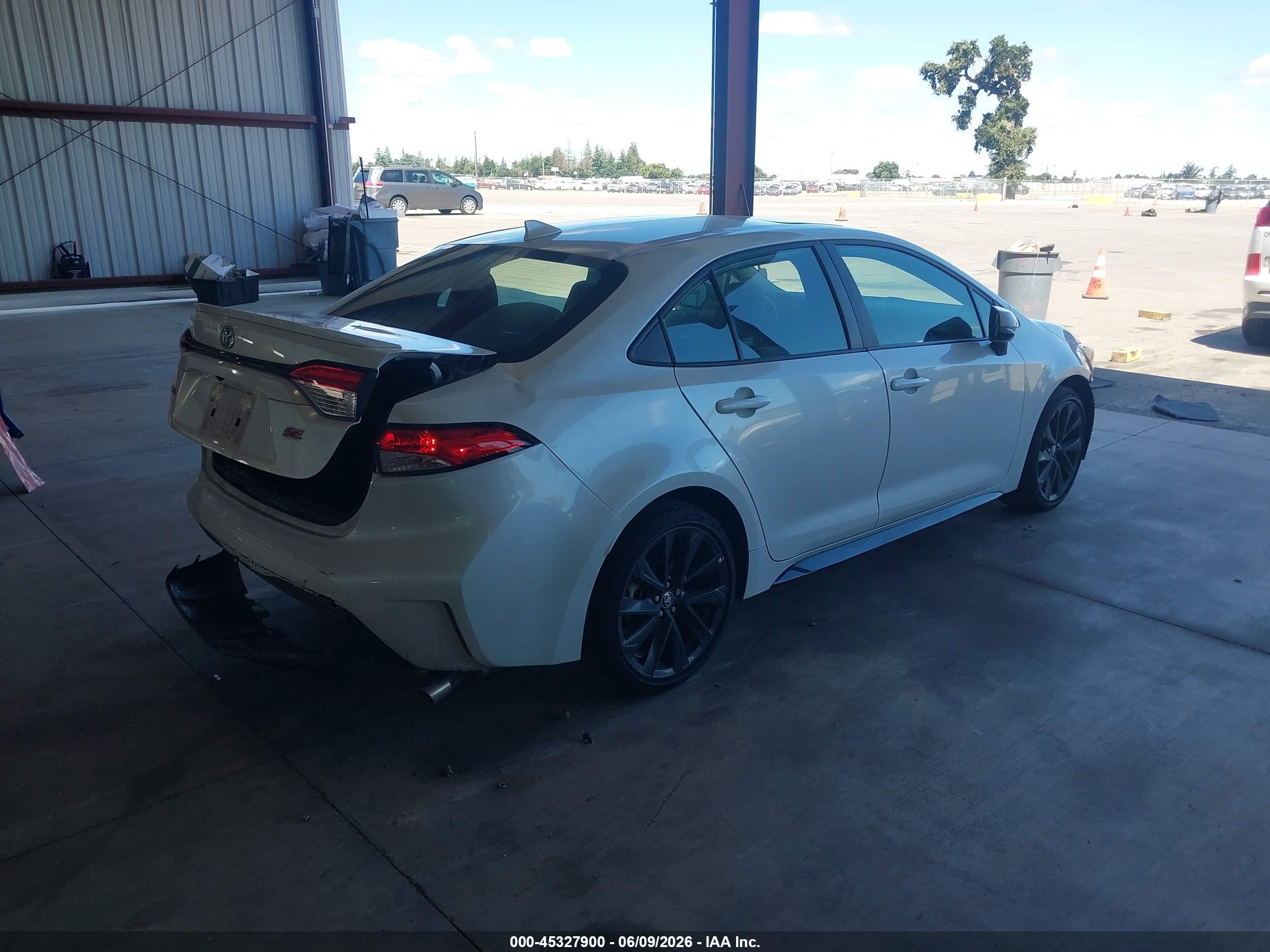 2023 Toyota Corolla Se White vin: 5YFP4MCE5PP149537
