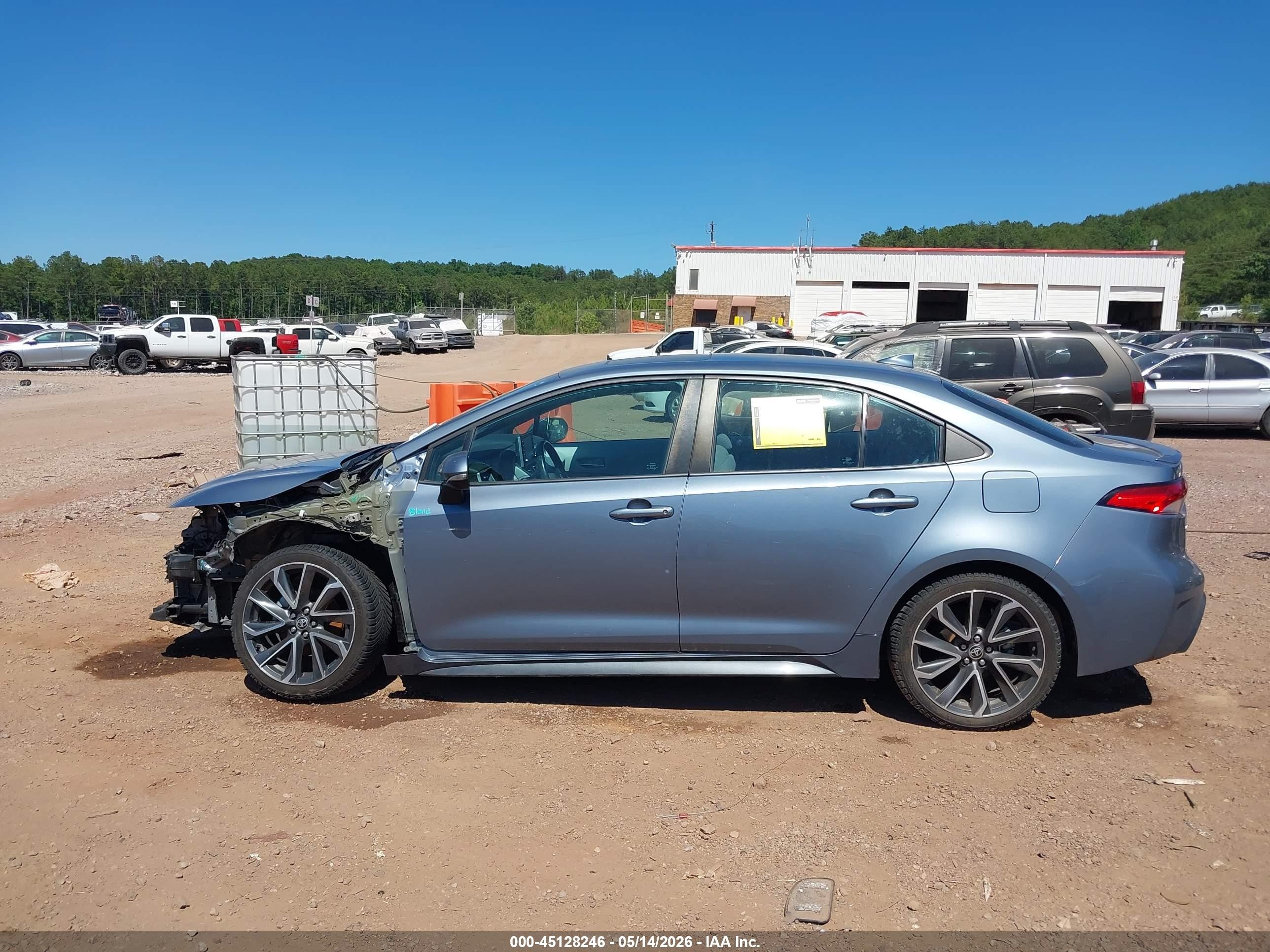 2020 Toyota Corolla Se Light Blue vin: 5YFP4RCE4LP054135