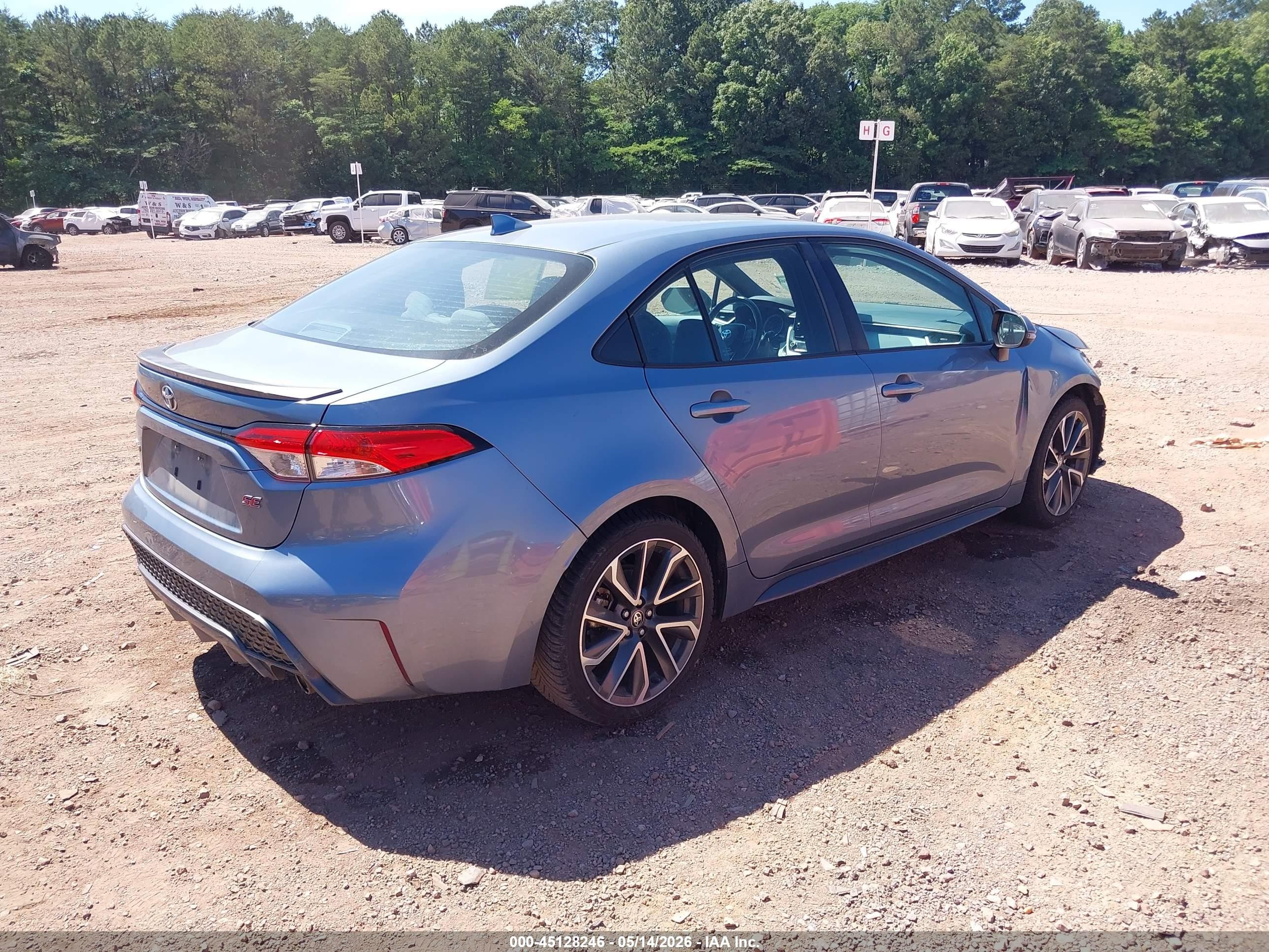 2020 Toyota Corolla Se Light Blue vin: 5YFP4RCE4LP054135
