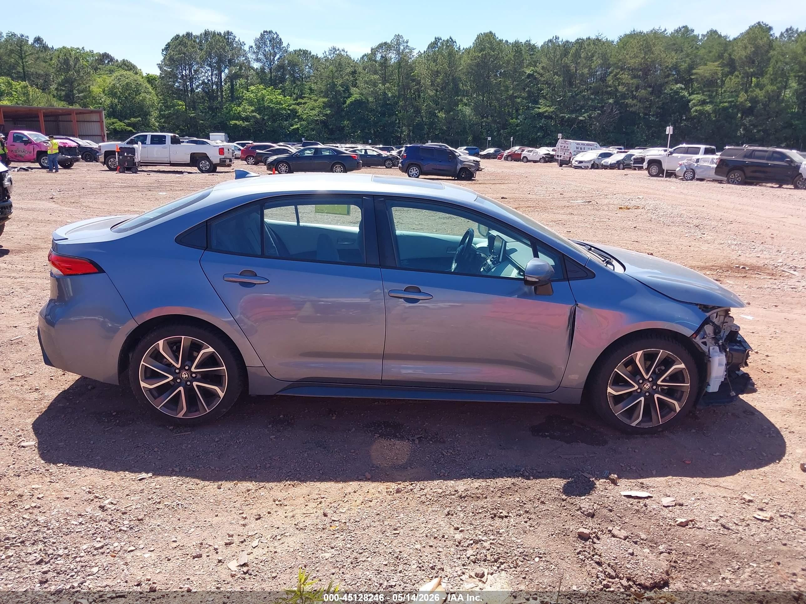 2020 Toyota Corolla Se Light Blue vin: 5YFP4RCE4LP054135