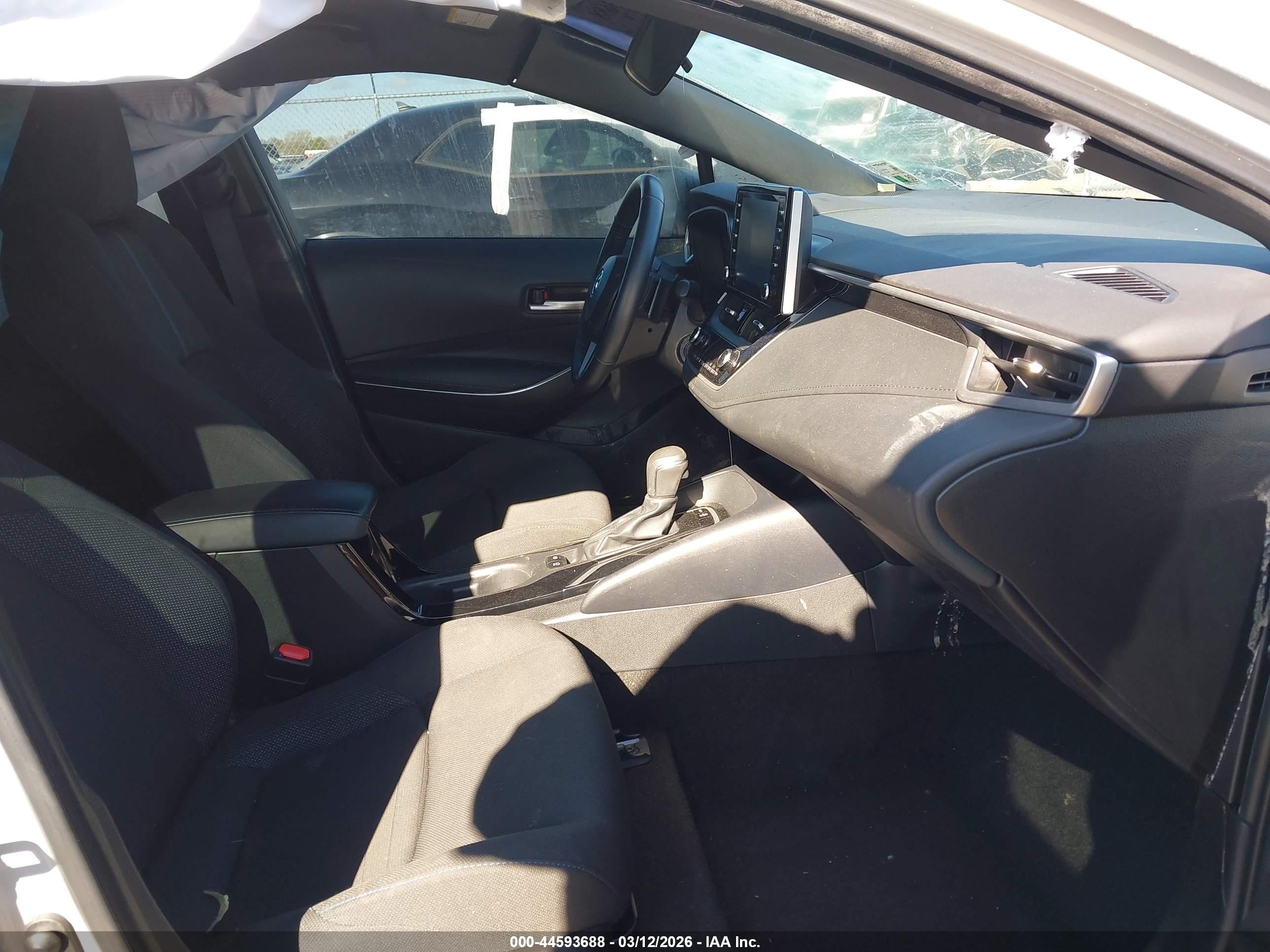 2021 Toyota Corolla Se Silver vin: 5YFS4MCE1MP088449