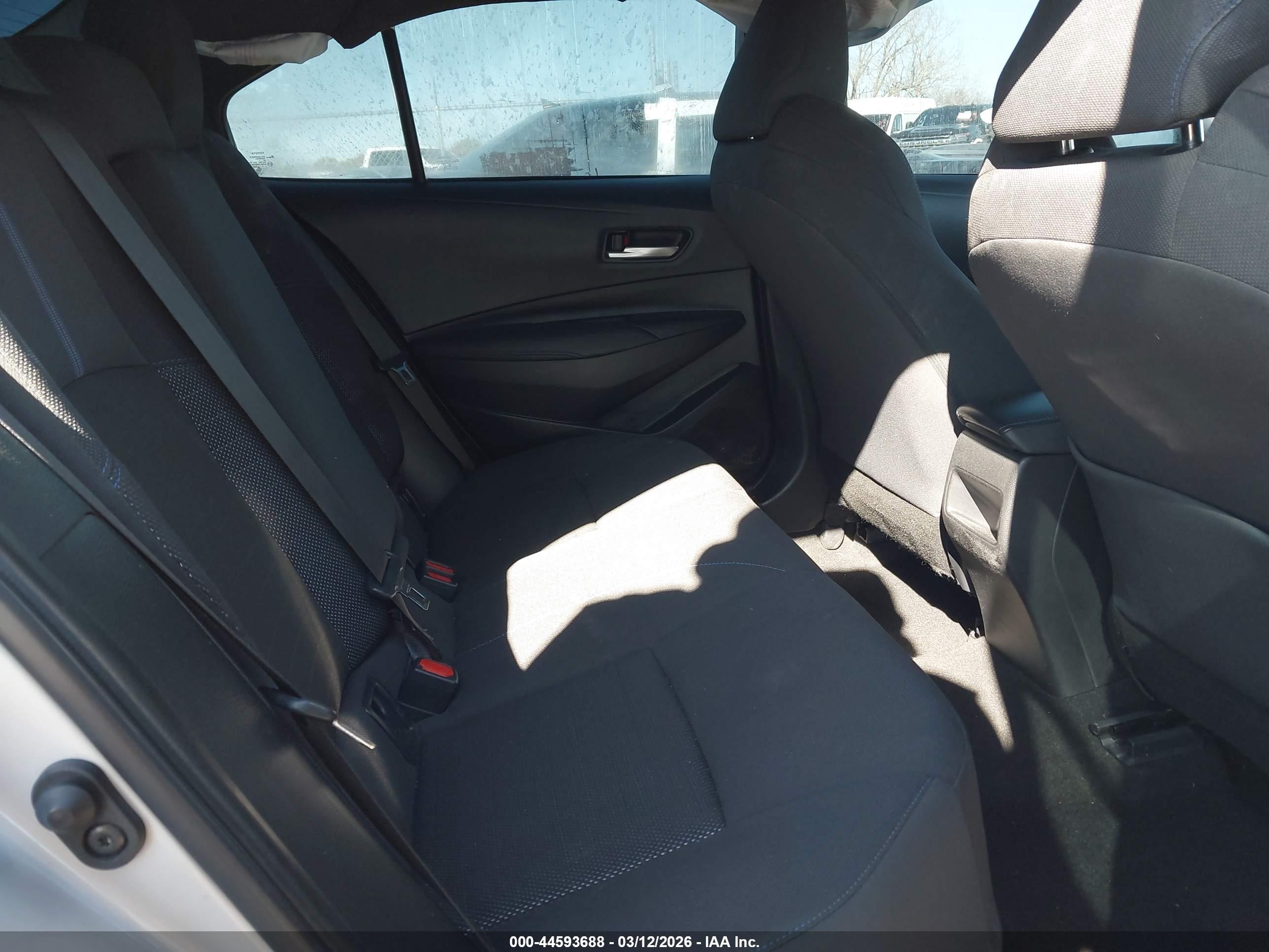 2021 Toyota Corolla Se Silver vin: 5YFS4MCE1MP088449