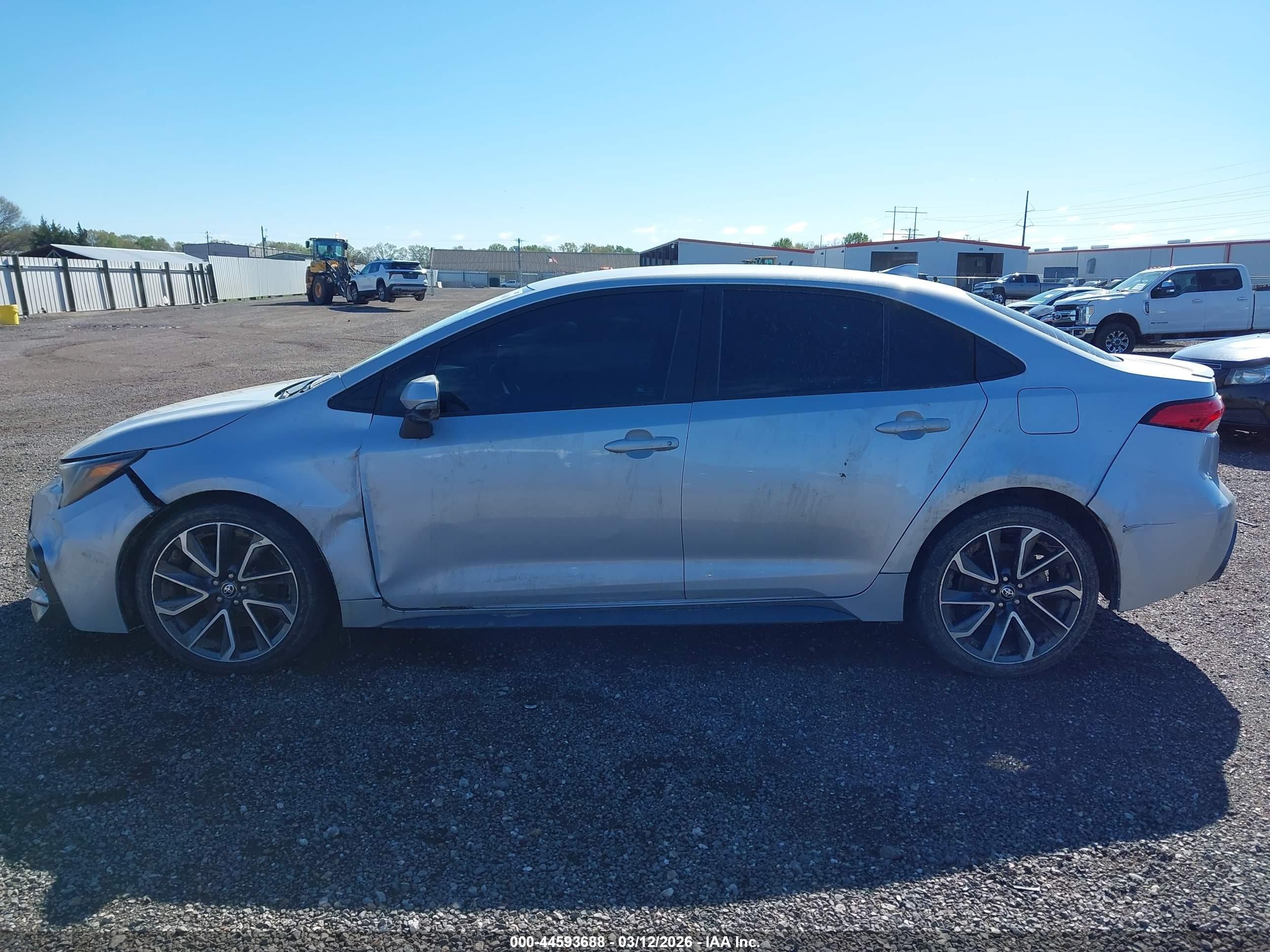 2021 Toyota Corolla Se Silver vin: 5YFS4MCE1MP088449