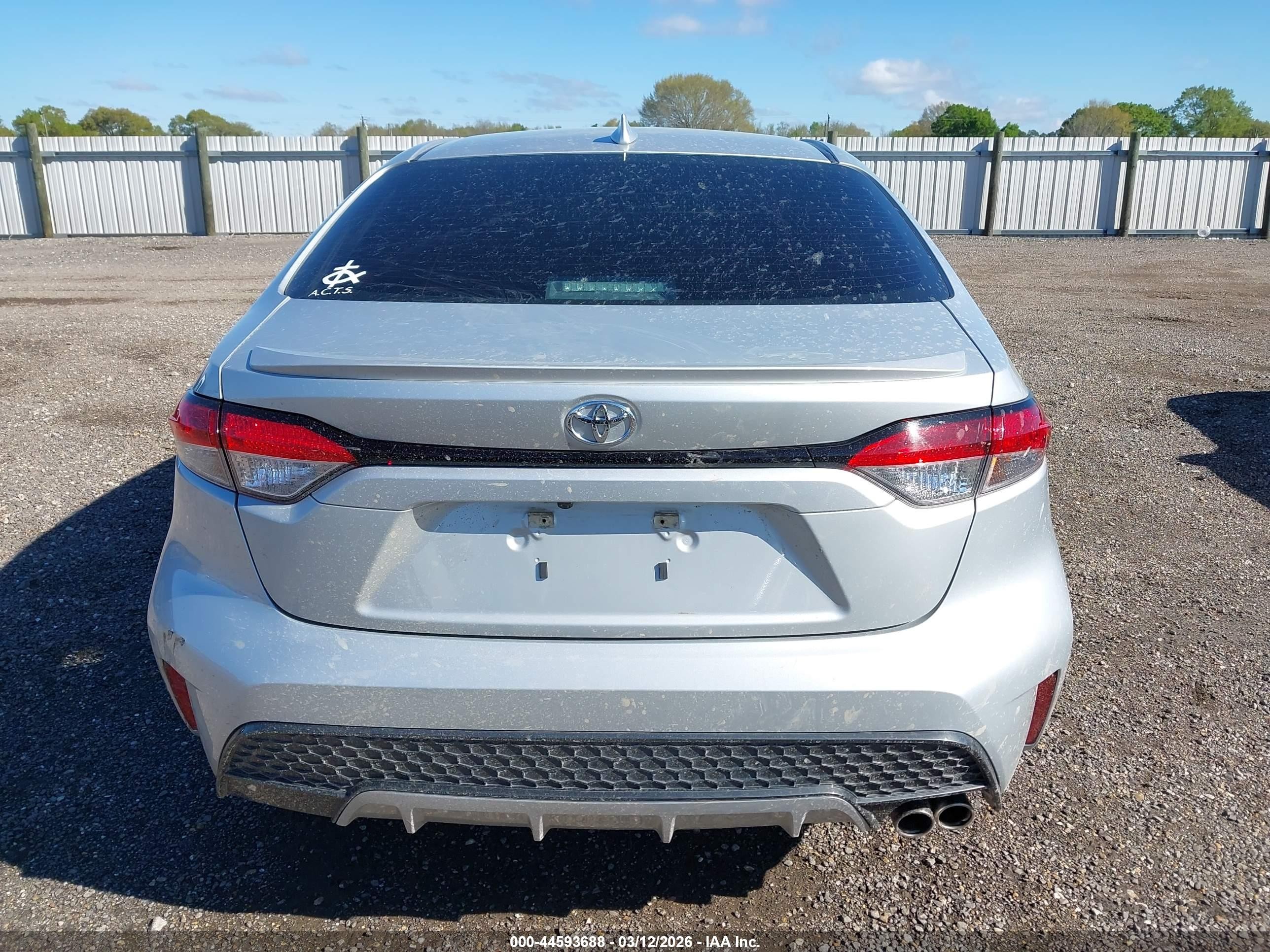 2021 Toyota Corolla Se Silver vin: 5YFS4MCE1MP088449