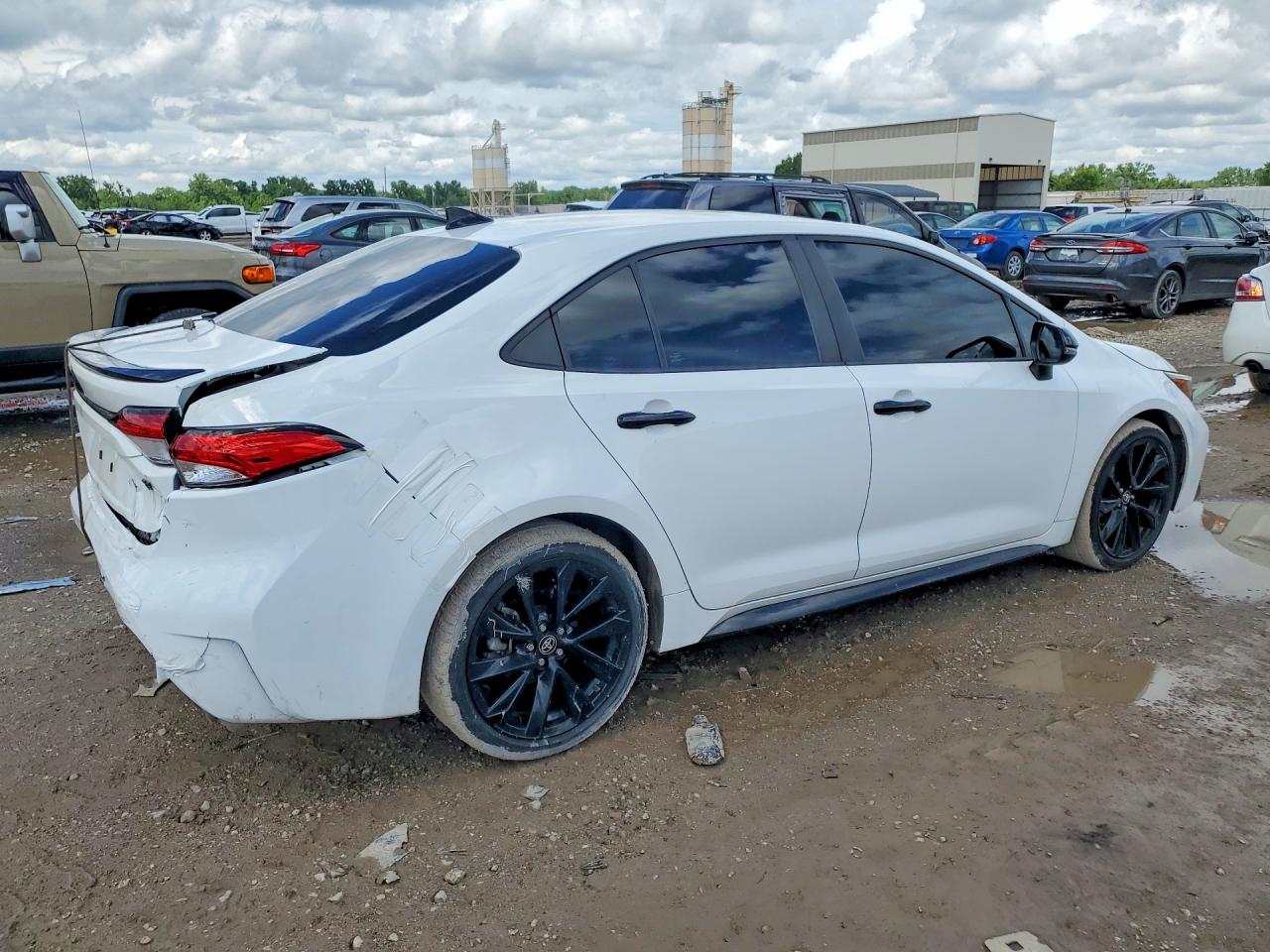 2021 Toyota Corolla Se Nightshade Edition Белый vin: 5YFS4MCE2MP062605