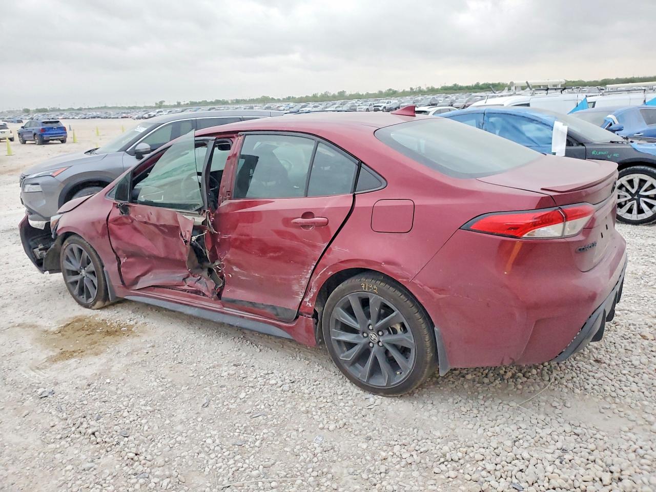 2023 Toyota Corolla Red vin: 5YFS4MCE2PP147979