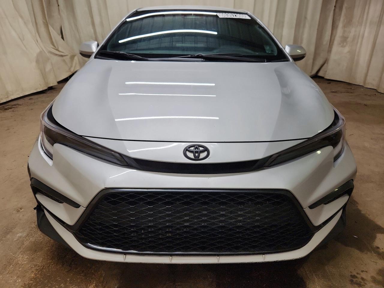 2025 Toyota Corolla Se Silver vin: 5YFS4MCE3SP227896