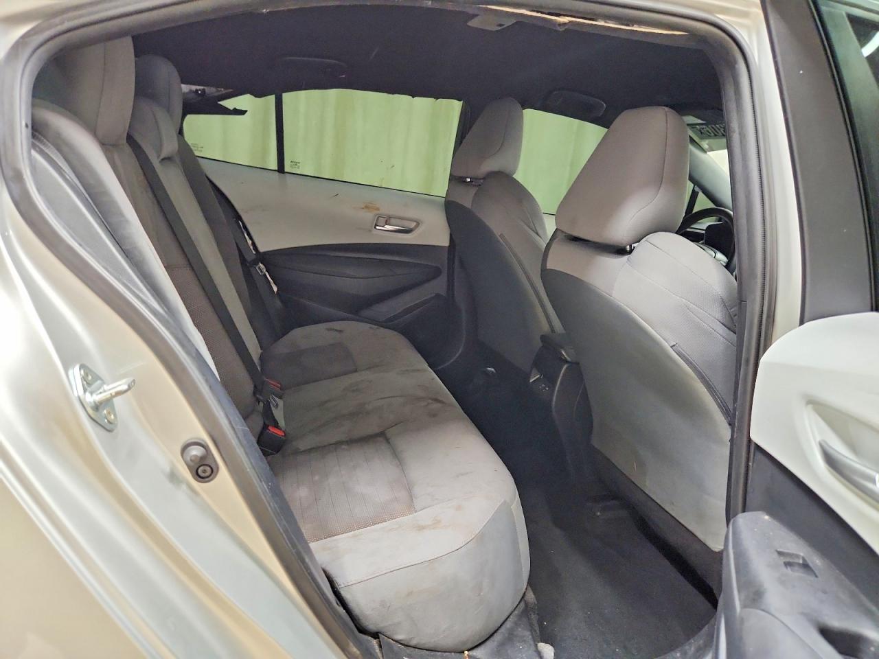 2025 Toyota Corolla Se Silver vin: 5YFS4MCE3SP227896