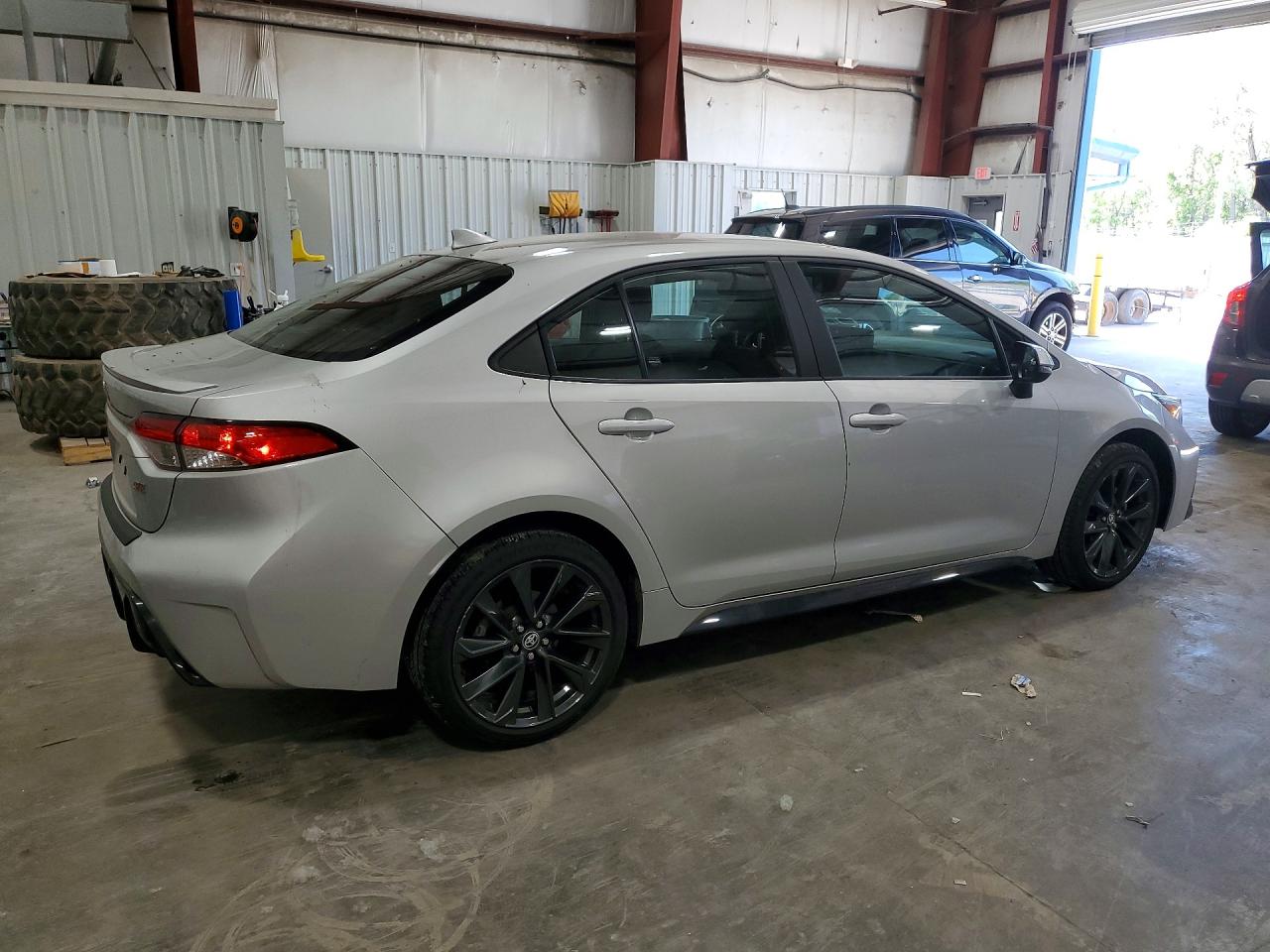 2024 Toyota Corolla Se Silver vin: 5YFS4MCE4RP206761