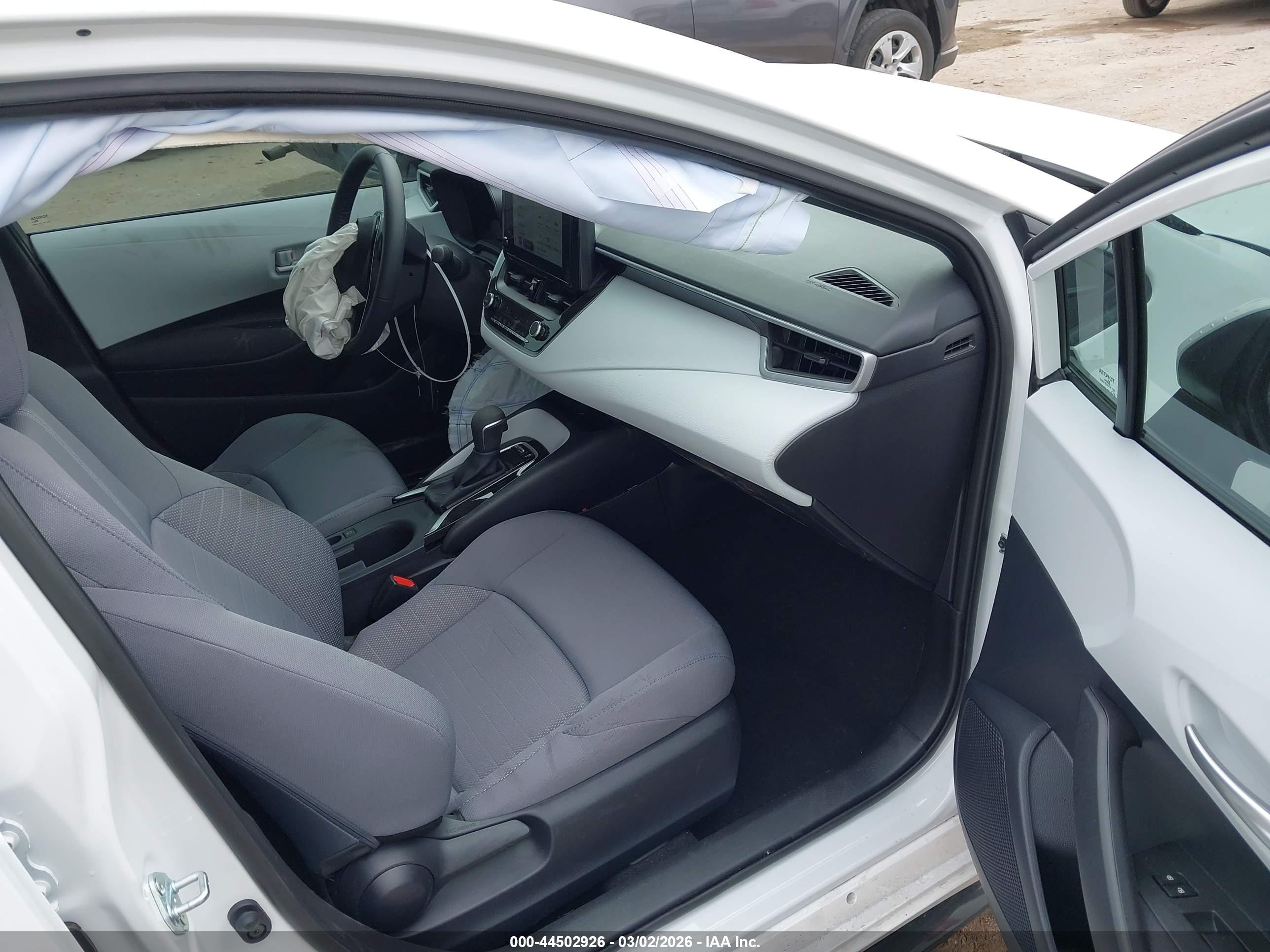 2026 Toyota Corolla Se White vin: 5YFS4MCE4TP257751