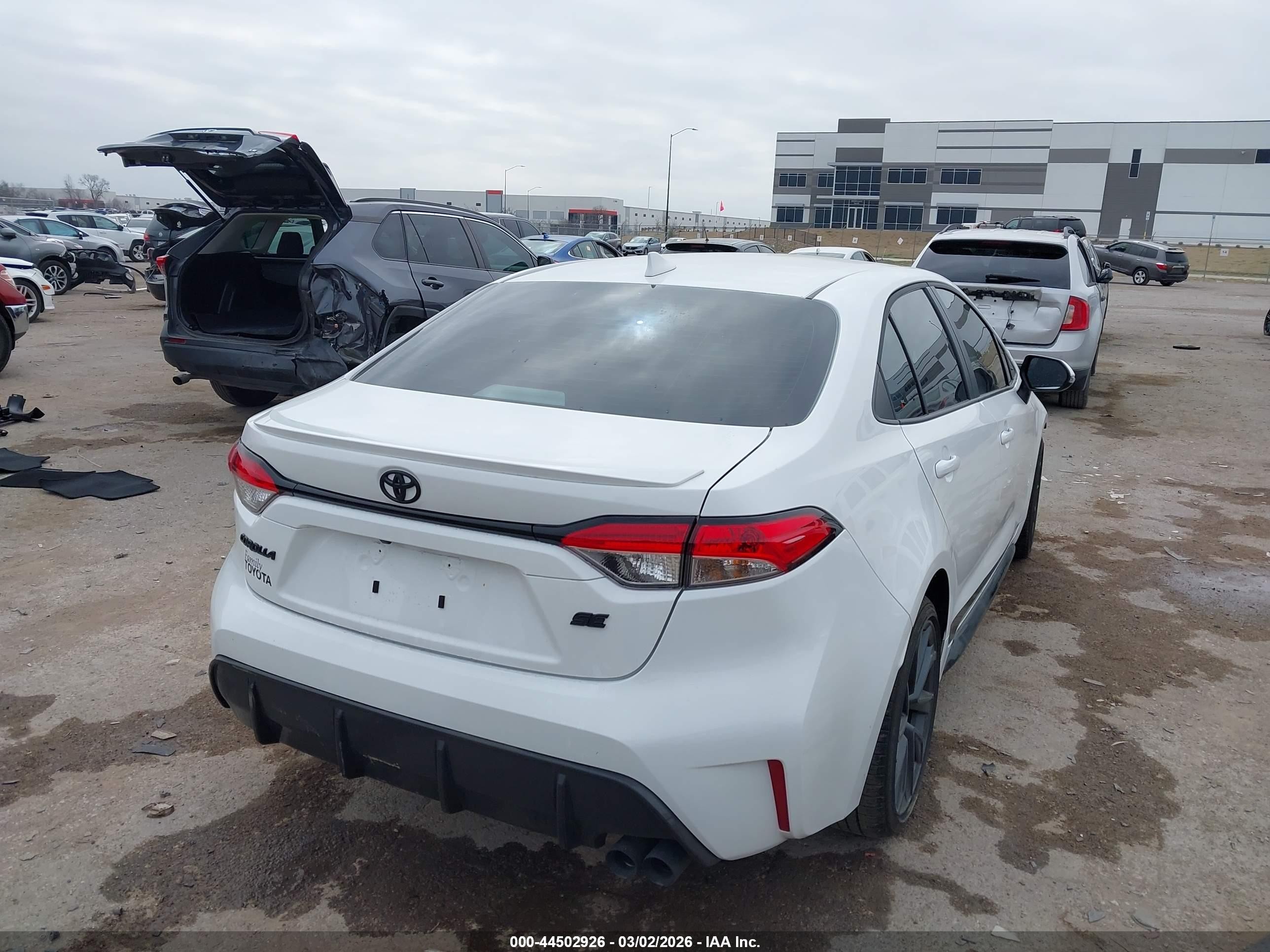 2026 Toyota Corolla Se White vin: 5YFS4MCE4TP257751