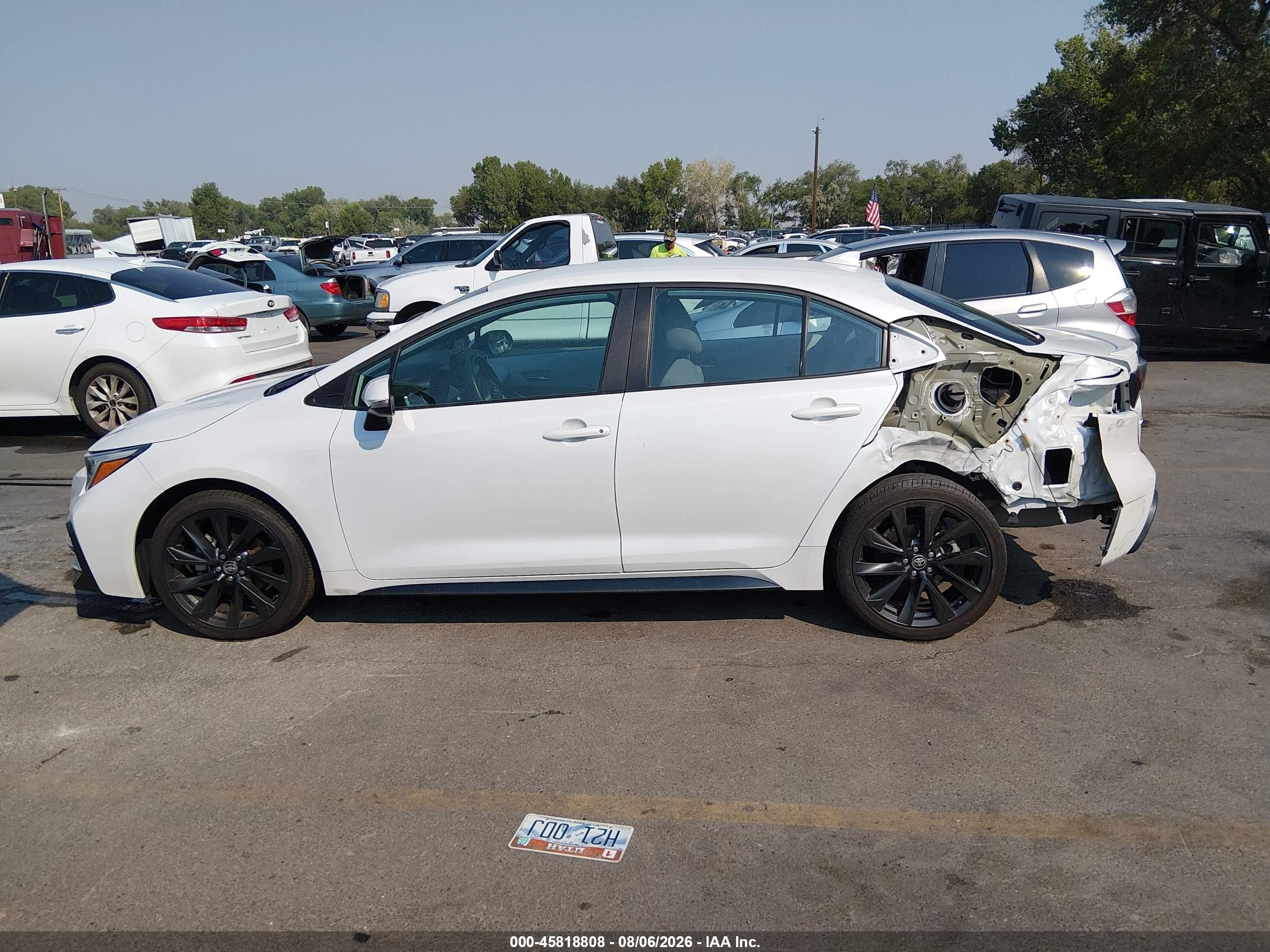 2024 Toyota Corolla Se White vin: 5YFS4MCE5RP180199