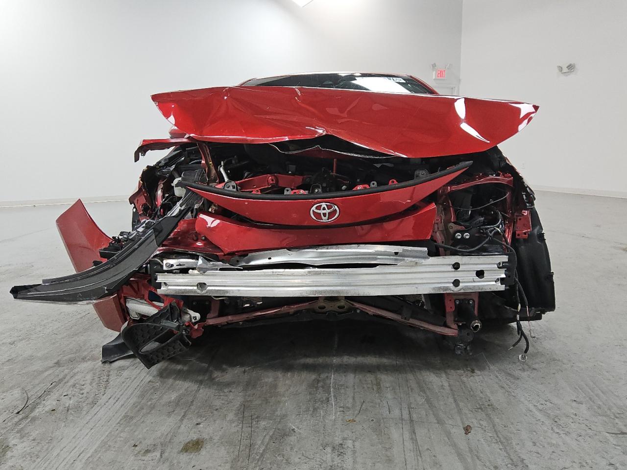 2021 Toyota Corolla Se Red vin: 5YFS4MCE6MP085370 Damage: Left Head Lamp, Broken, Replacement Required