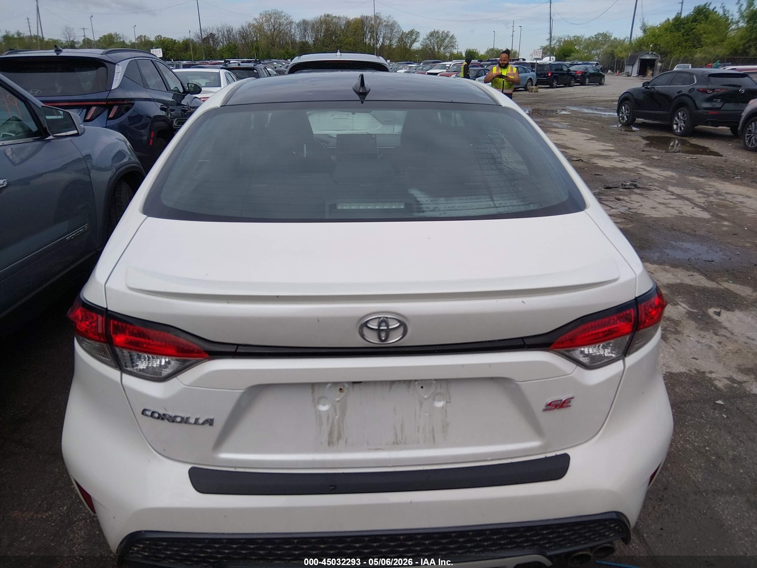 2021 Toyota Corolla Se White vin: 5YFS4MCE8MP069252