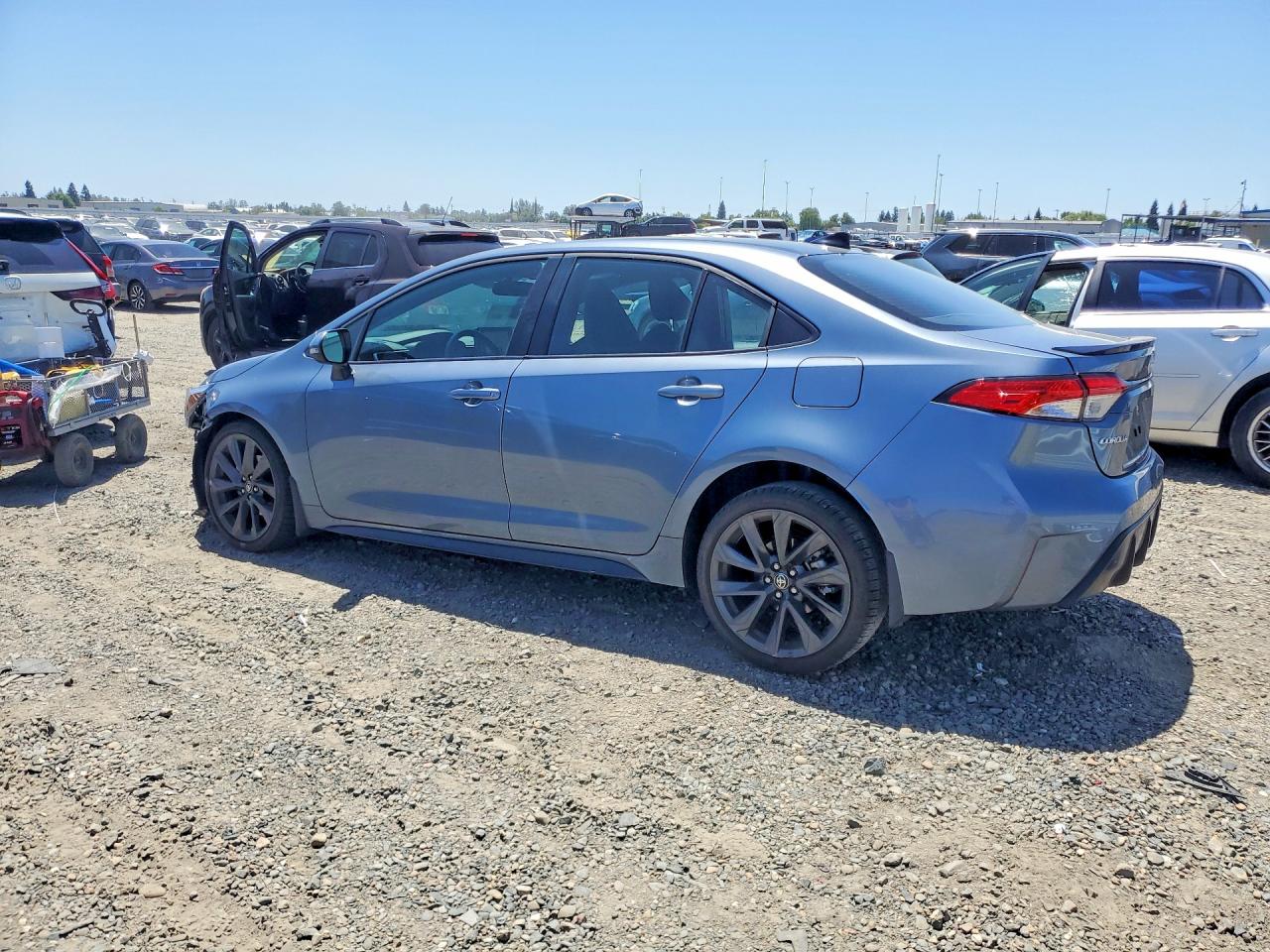 2025 Toyota Corolla Se Blue vin: 5YFS4MCE8SP222046
