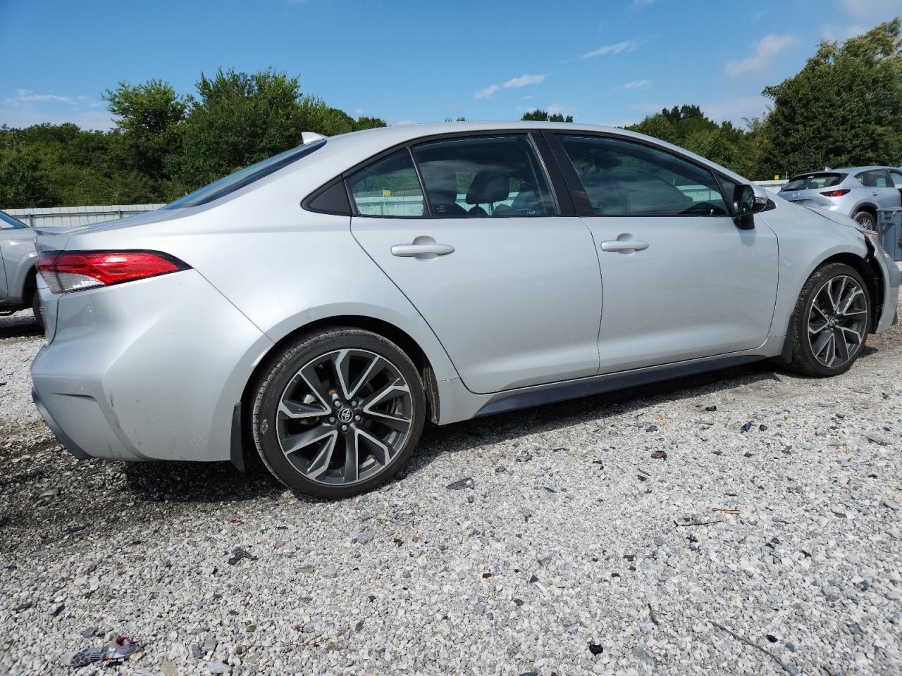 2022 Toyota Corolla Se Silver vin: 5YFS4MCE9NP111736