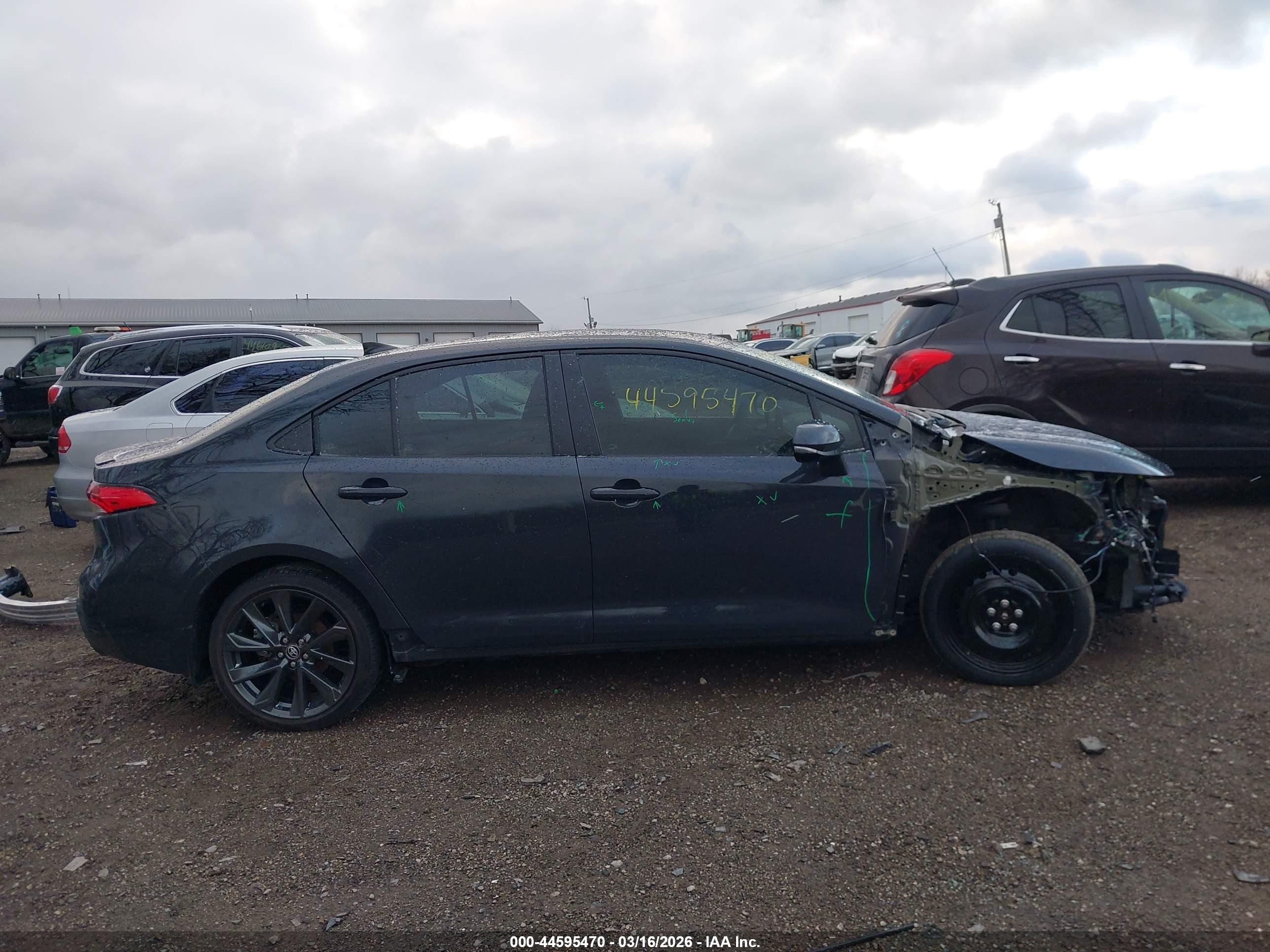 2025 Toyota Corolla Se Серый vin: 5YFS4MCEXSP239611