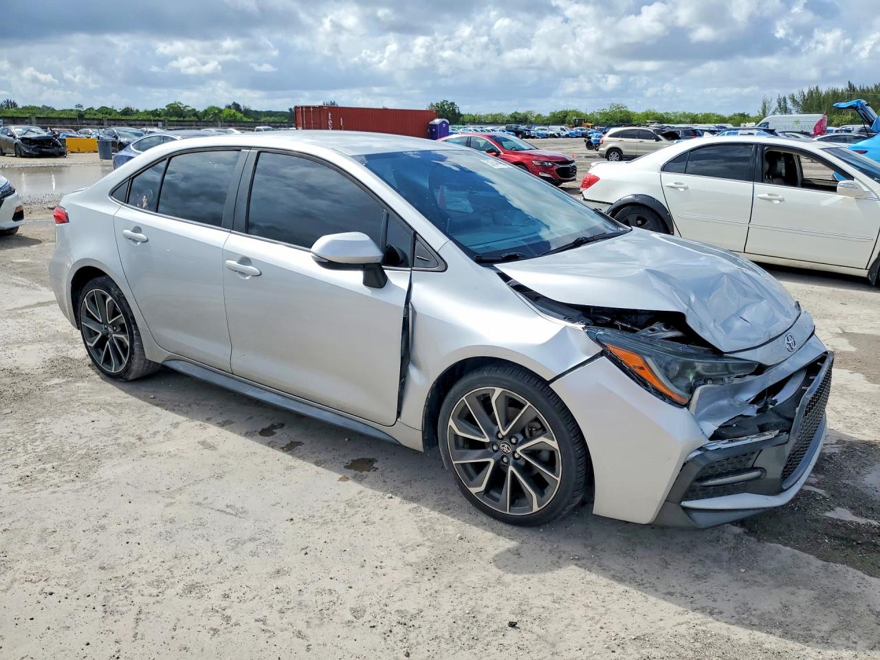 2020 Toyota Corolla Se Silver vin: 5YFS4RCE0LP043949